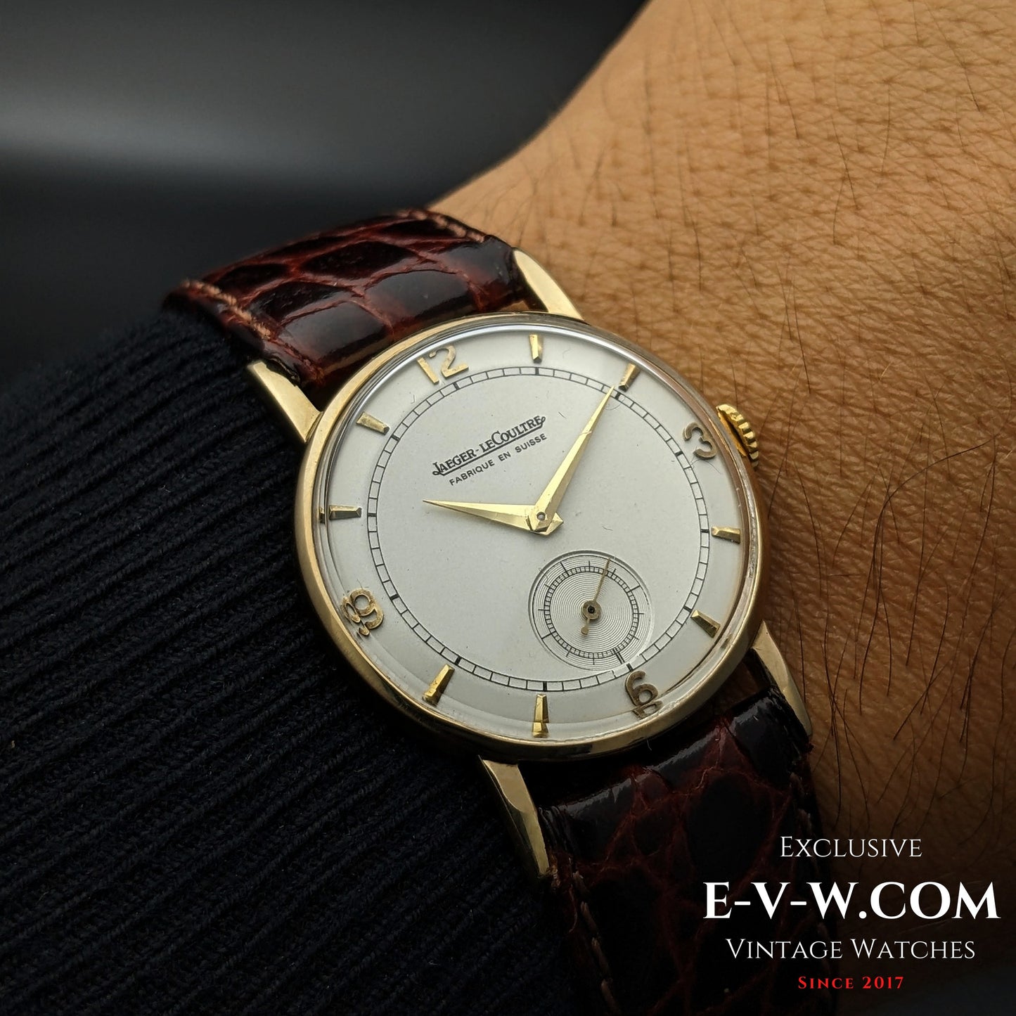 84 Years Old Vintage Jaeger-LeCoultre Fabrique en Suisse / 14k Gold / Cal. 428 / Vintage 1940