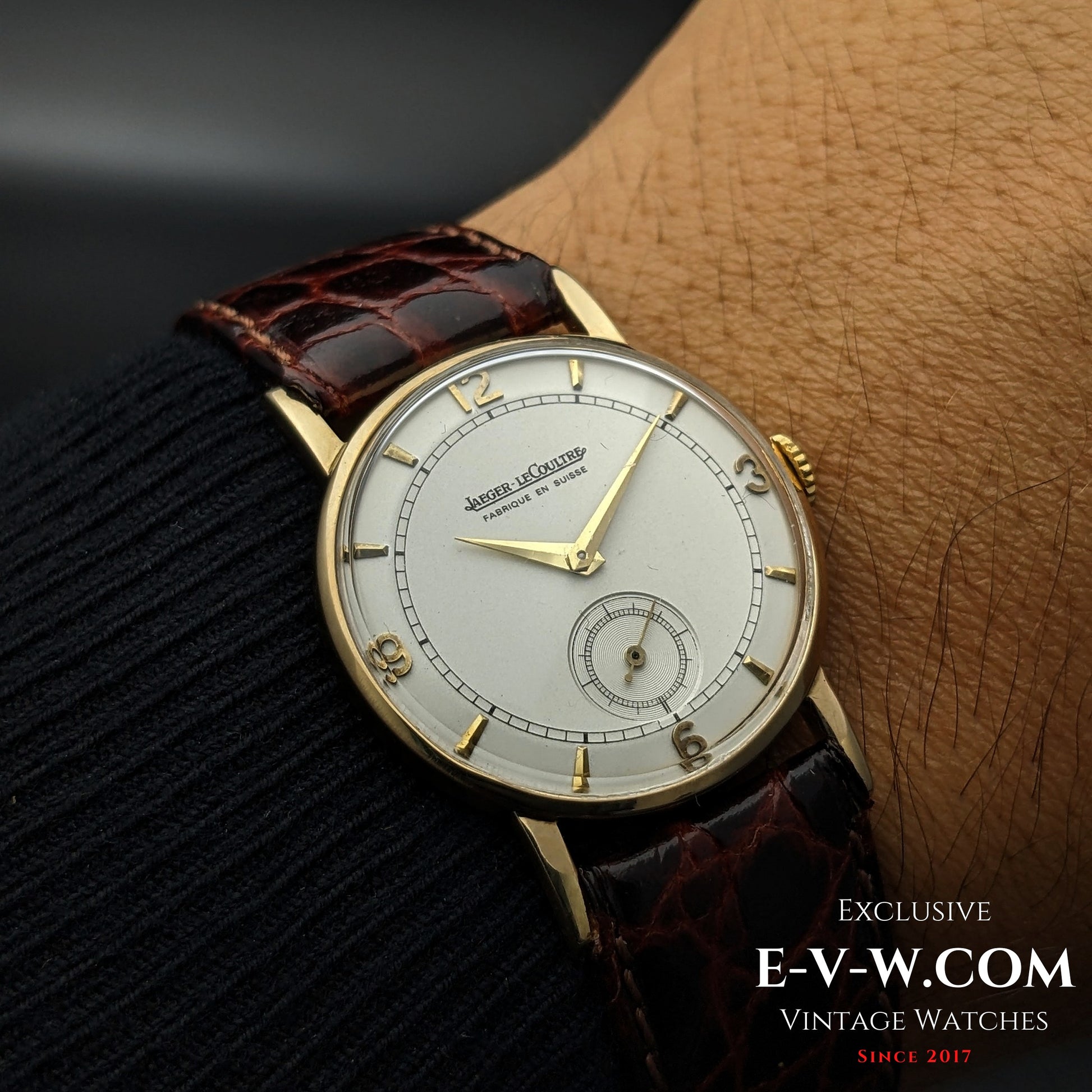 84 Years Old Vintage Jaeger-LeCoultre Fabrique en Suisse / 14k Gold / Cal. 428 / Vintage 1940