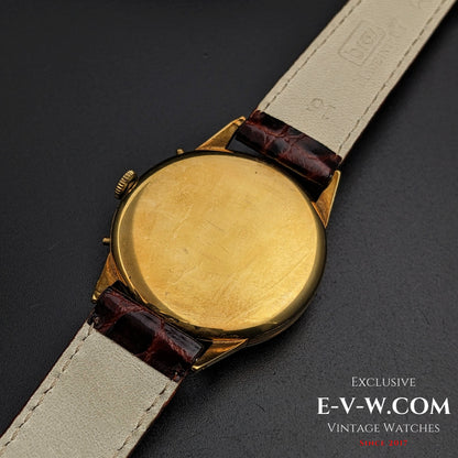 84 Years Old Vintage Movado Triple Date Calendar 18k Gold / Ref. 4776 / Cal. 470 / Vintage 1940