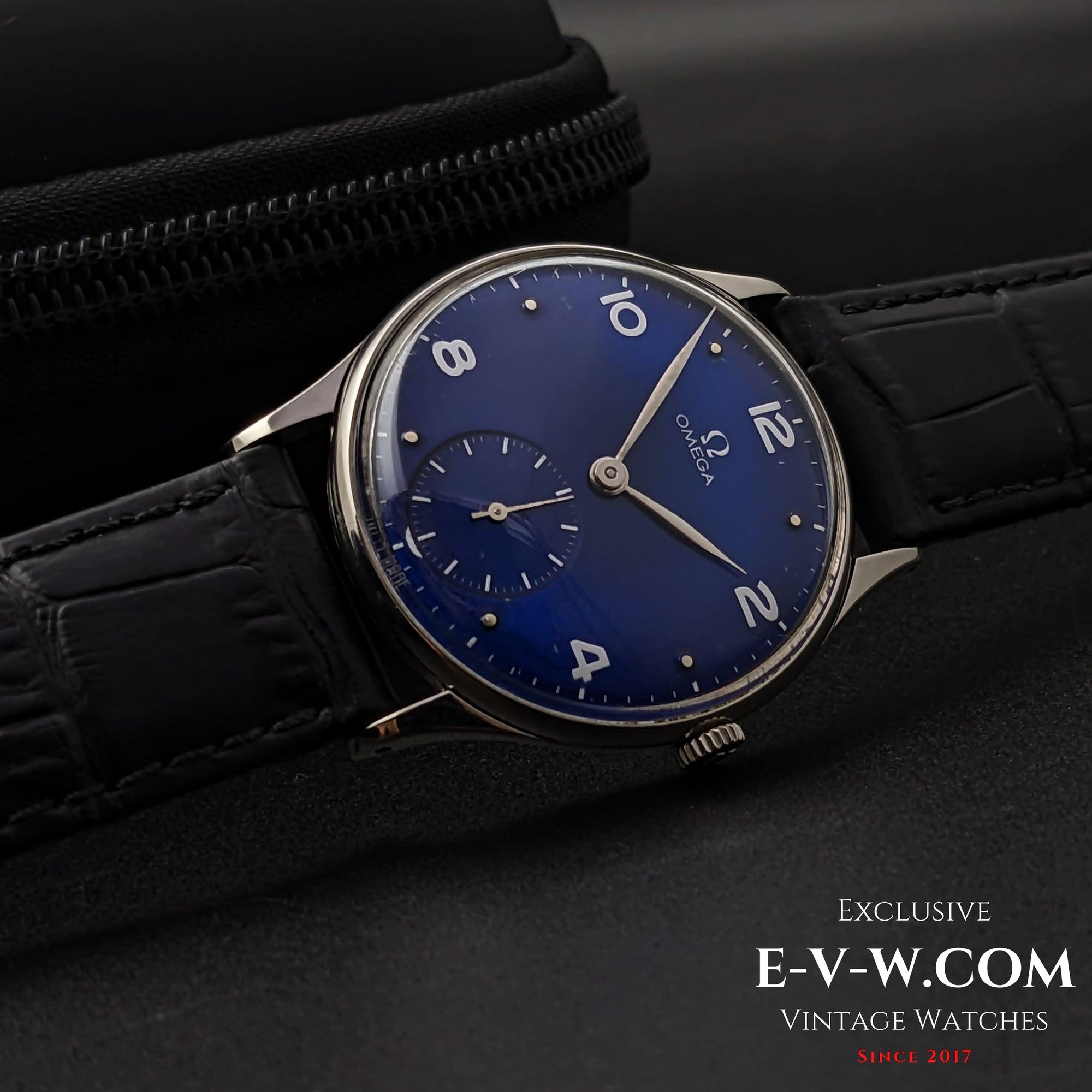 Omega vintage de 76 ans, cadran bleu, réf. 2401-3 / Cal. 360 / Année de fabrication : 1947
