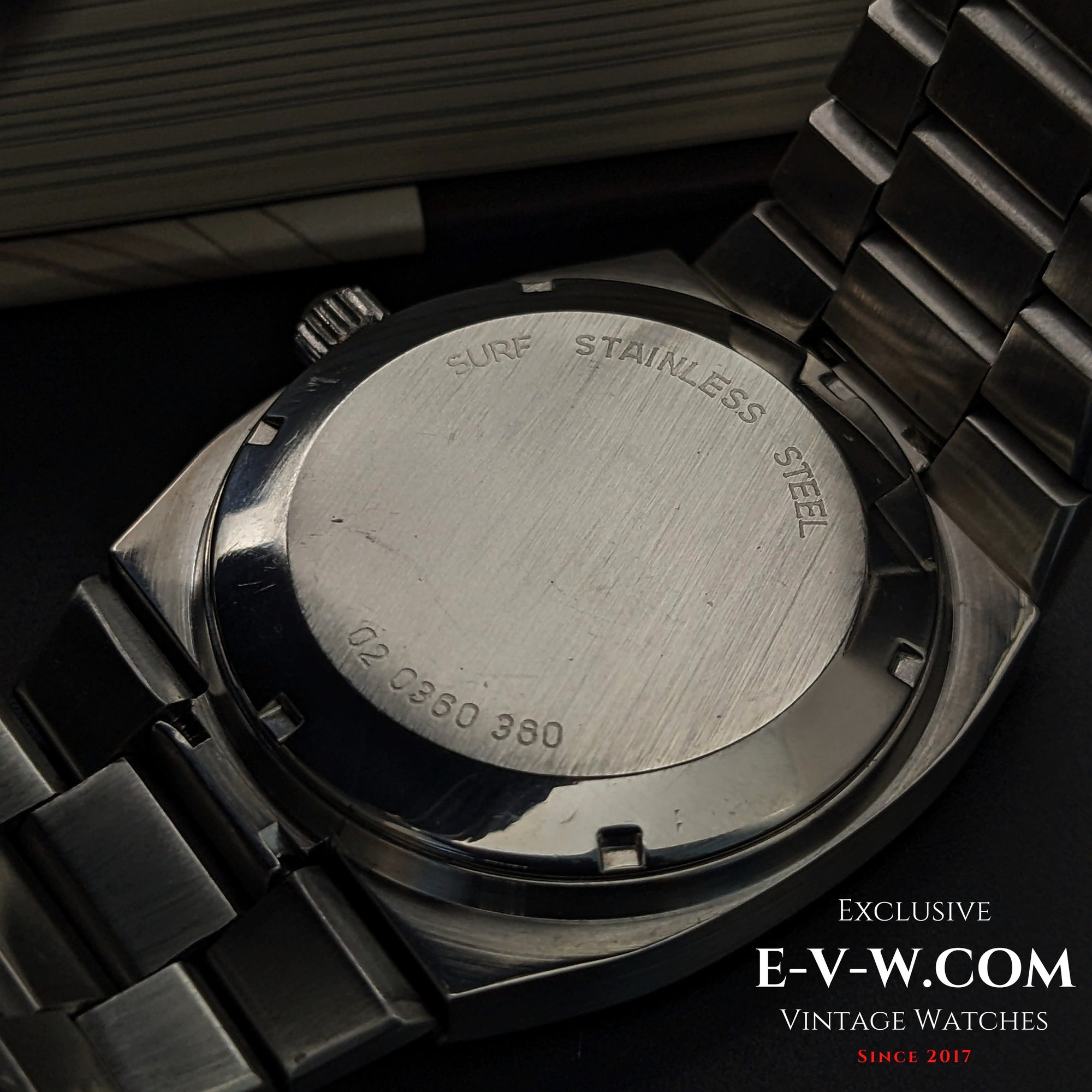 زينيث ديفاي أوتوماتيك سيرف | المرجع 02.0360.380 | عيار 2572PC | عتيق من السبعينات | مجدد