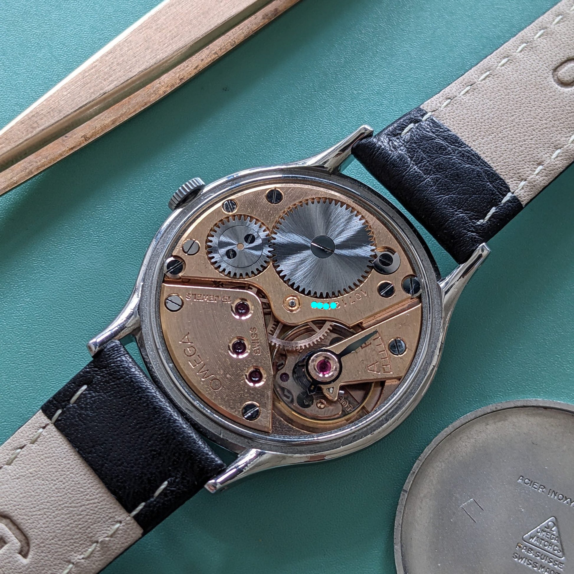 82 Years Old / Omega / Ref 2317 / Vintage 1944 Watch / Cal 30T2 Movement / Serviced vintage watch