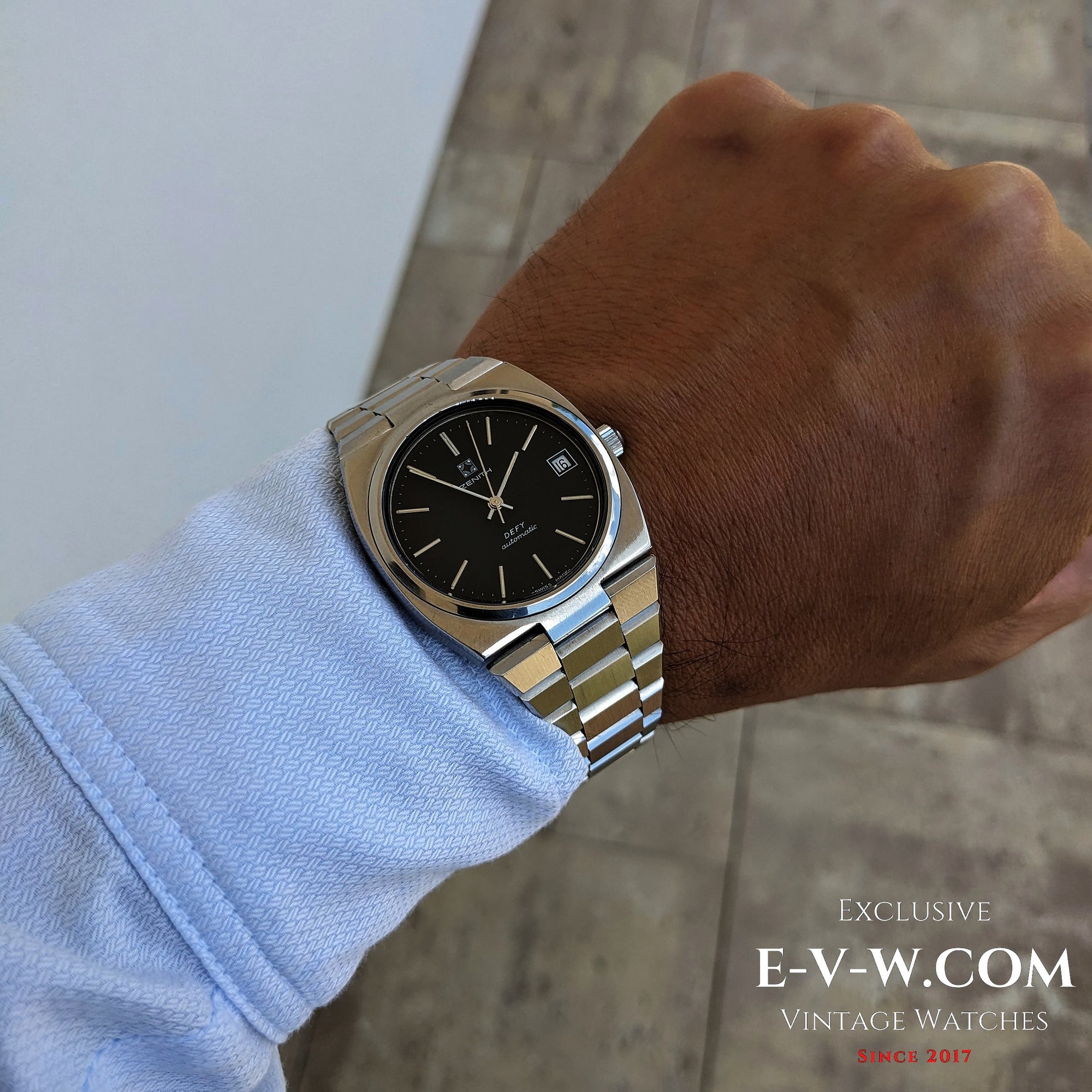 زينيث ديفاي أوتوماتيك سيرف | المرجع 02.0360.380 | عيار 2572PC | عتيق من السبعينات | مجدد