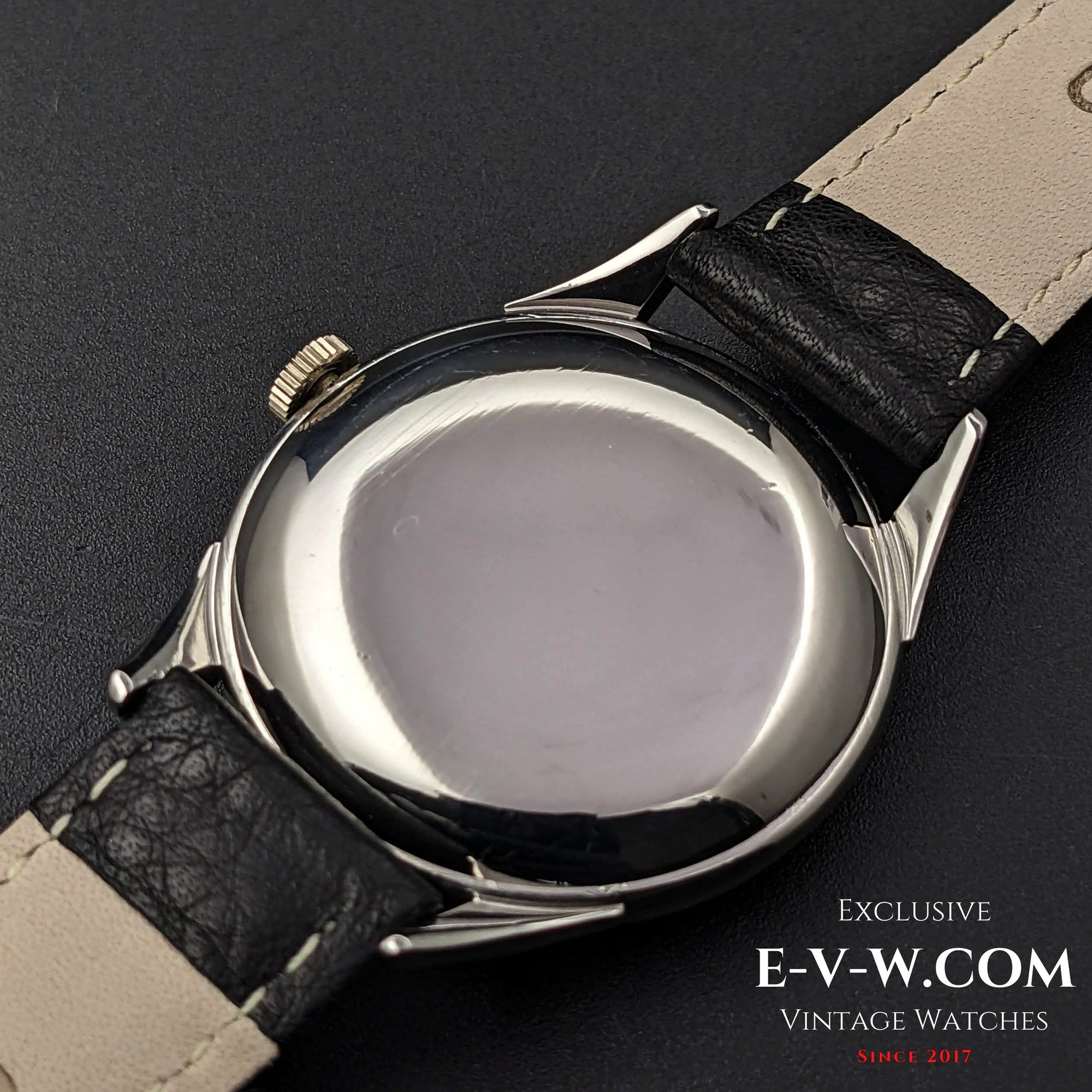 72 Years Old Vintage Omega Guilloche-Honeucomb Dial Ref. 2609 / Cal. 266 / Vintage 1952