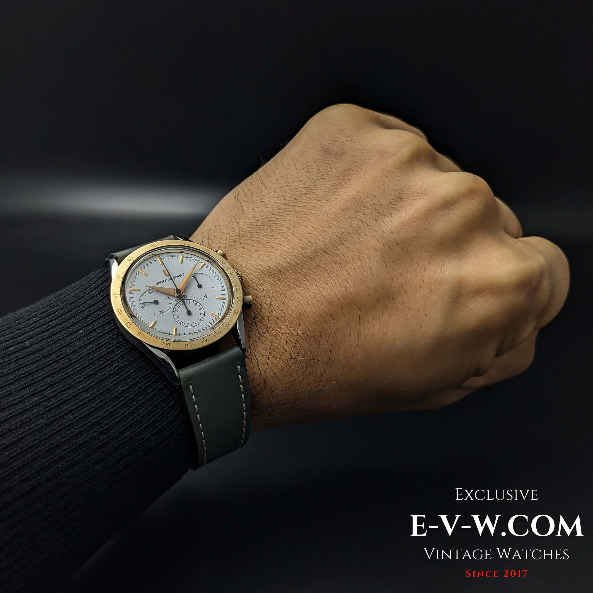 Universal Genève COMPAX Chronograph / Stahl &amp; 18 Karat Gold / Ref. 384.445 / Kal. Lemania 1873