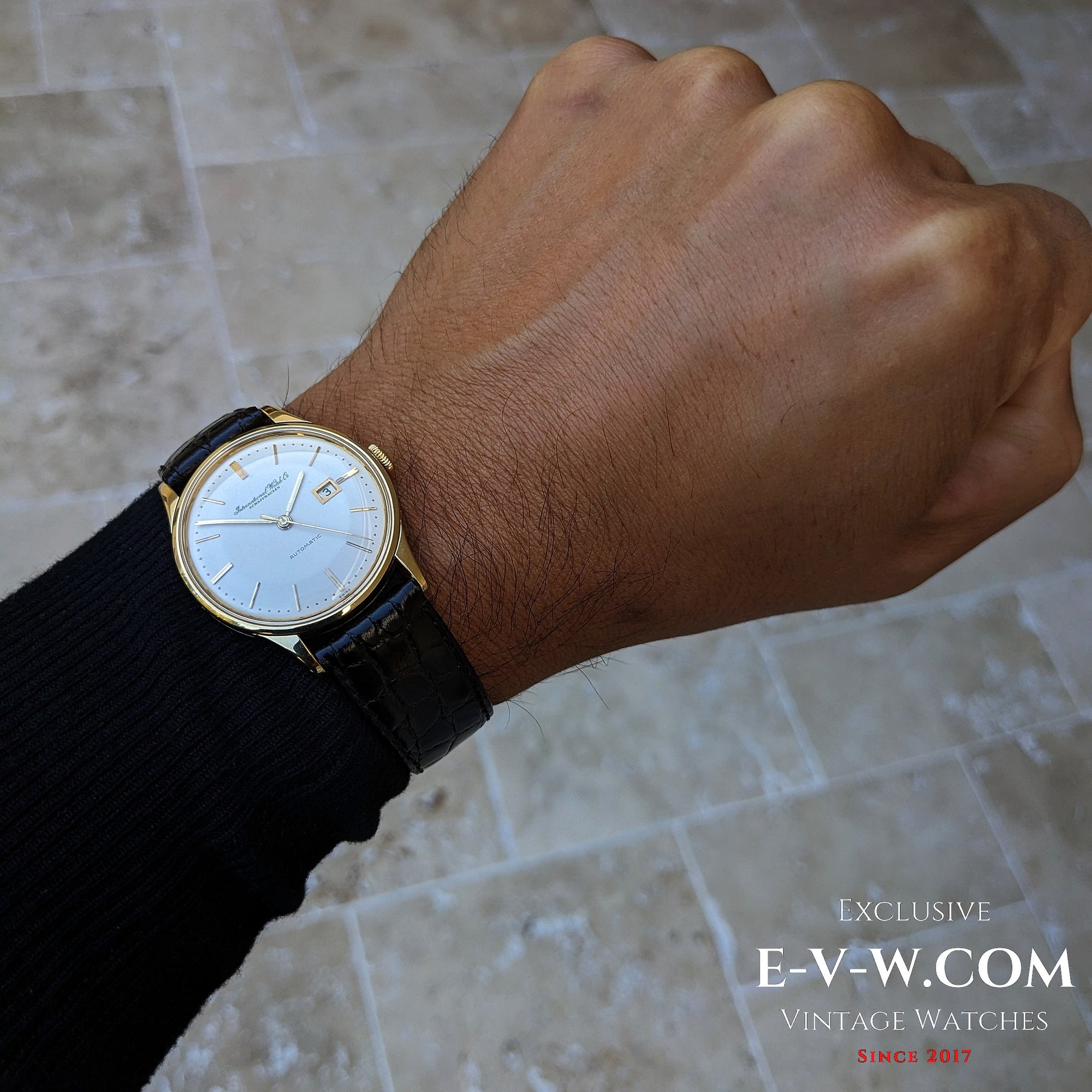 IWC Schaffhausen أوتوماتيك تاريخ | قرص Pie-Pan | مغطى بالذهب | عيار 8531 | قديم 1962 | خدمة 08/2025