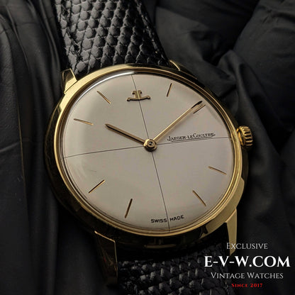 60 Years Old Vintage Jaeger-LeCoultre 18K gold / Ref. E 902 / Cal. 818 with Kif-flector shock absorber / Vintage 1960s