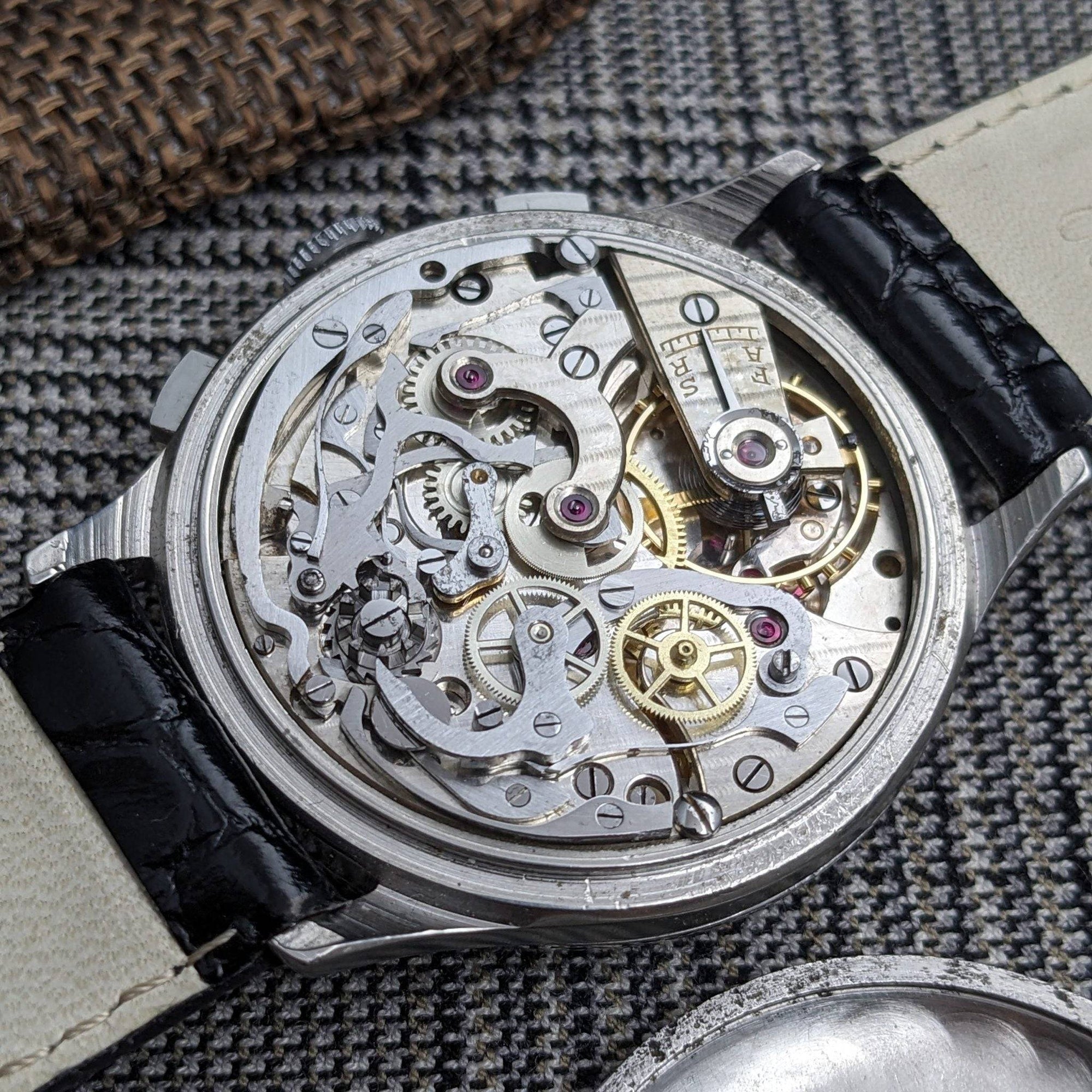 DOXA Jumbo-Chronograph 38 mm