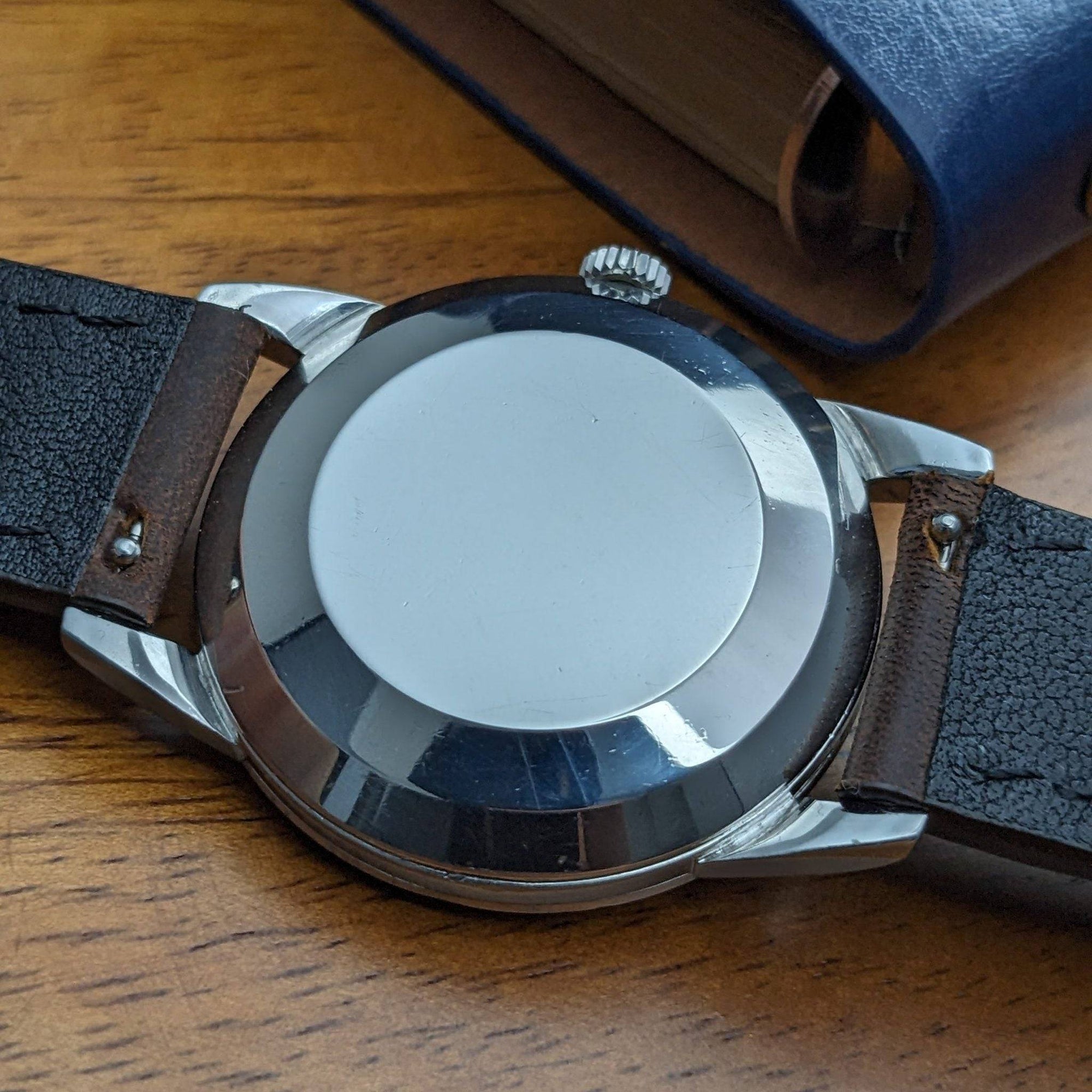 OMEGA Genève Ref. 2981 2