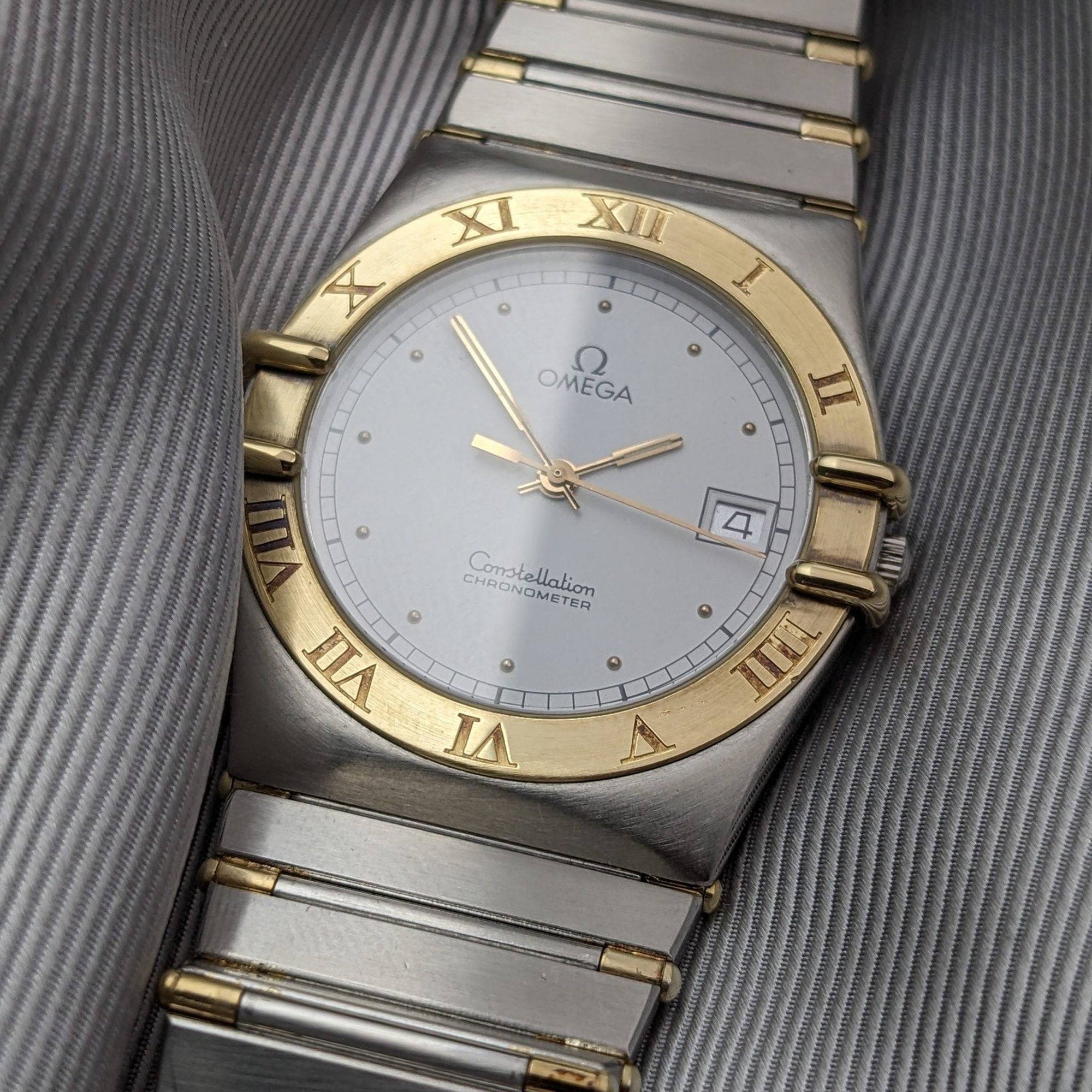 Montre OMEGA Constellation Chronomètre Quartz pour femme / Réf. 3980876 / Vintage années 1980