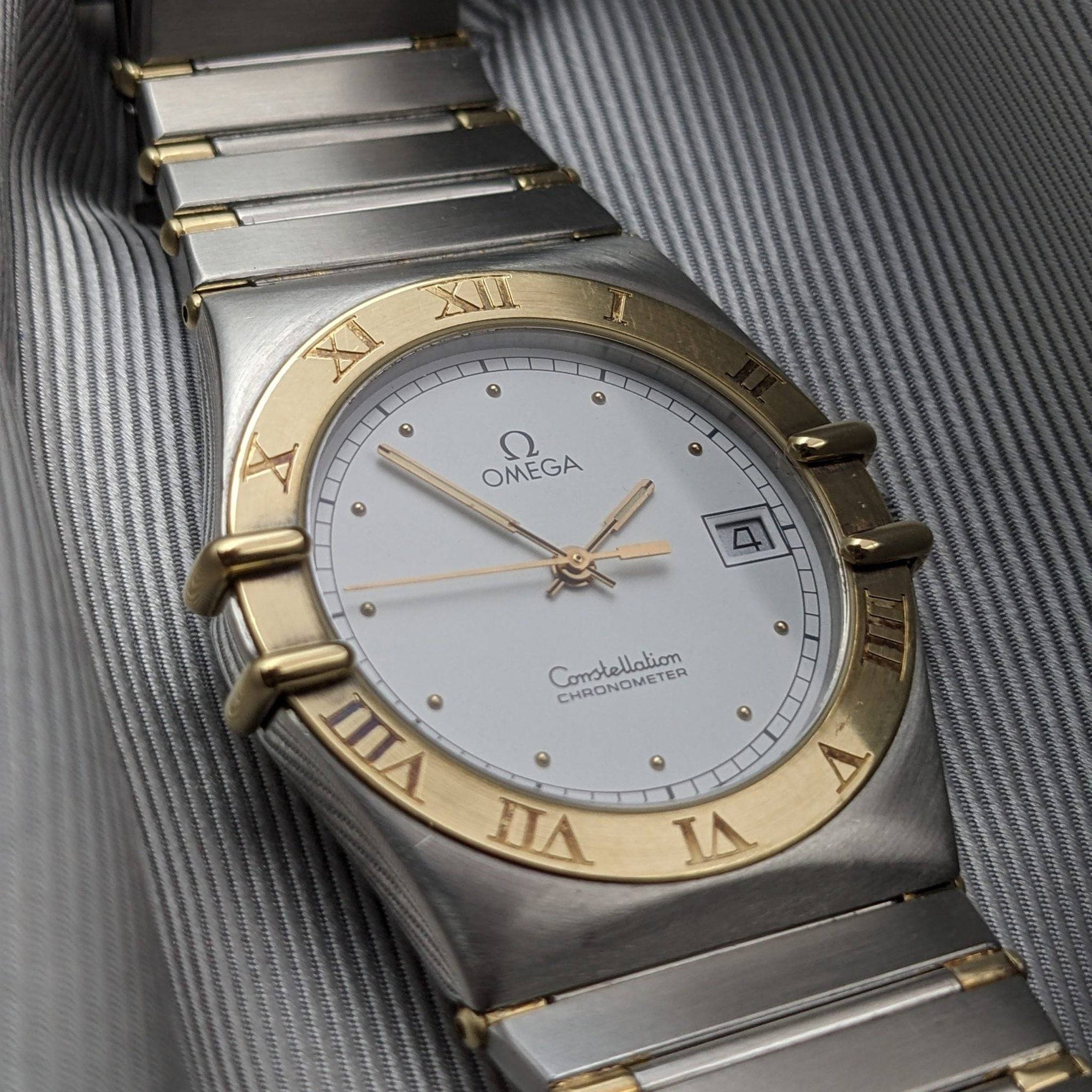 Montre OMEGA Constellation Chronomètre Quartz pour femme / Réf. 3980876 / Vintage années 1980