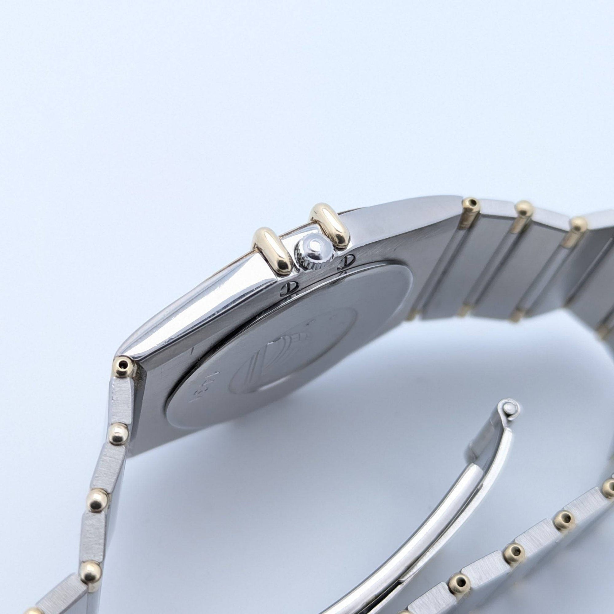 Montre OMEGA Constellation Chronomètre Quartz pour femme / Réf. 3980876 / Vintage années 1980