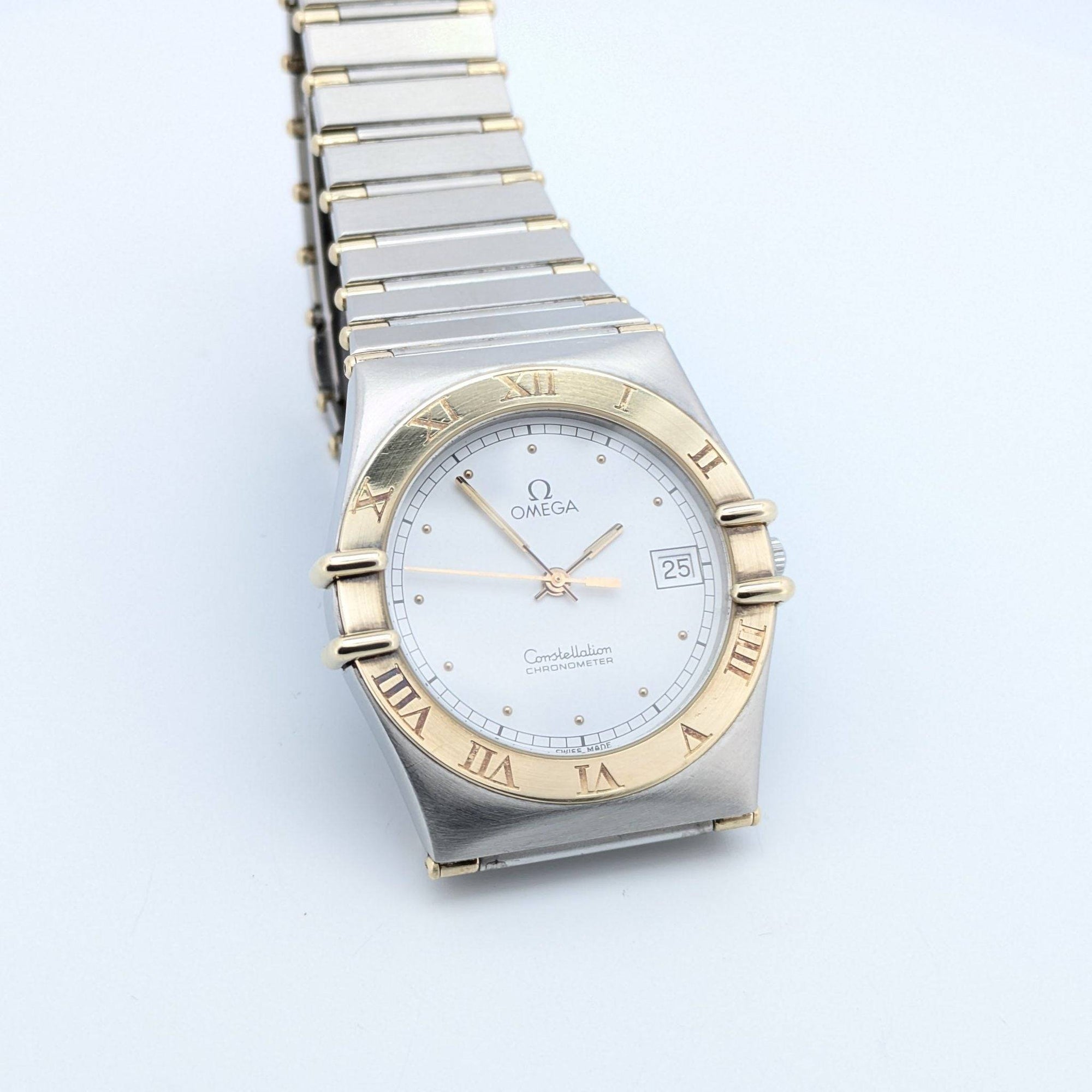 Montre OMEGA Constellation Chronomètre Quartz pour femme / Réf. 3980876 / Vintage années 1980