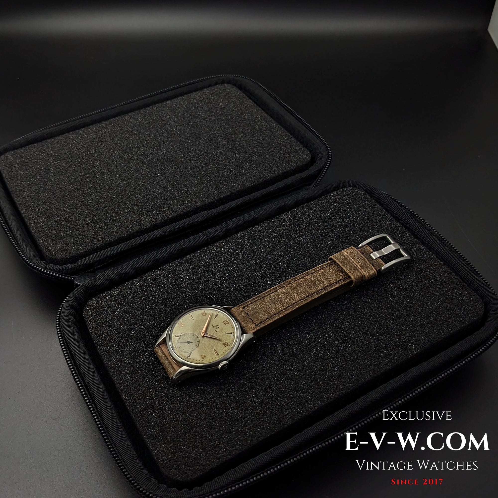 73 Years Old Vintage Omega / Ref. 2503-7 / cal.265  (30T2) / Vintage 1950