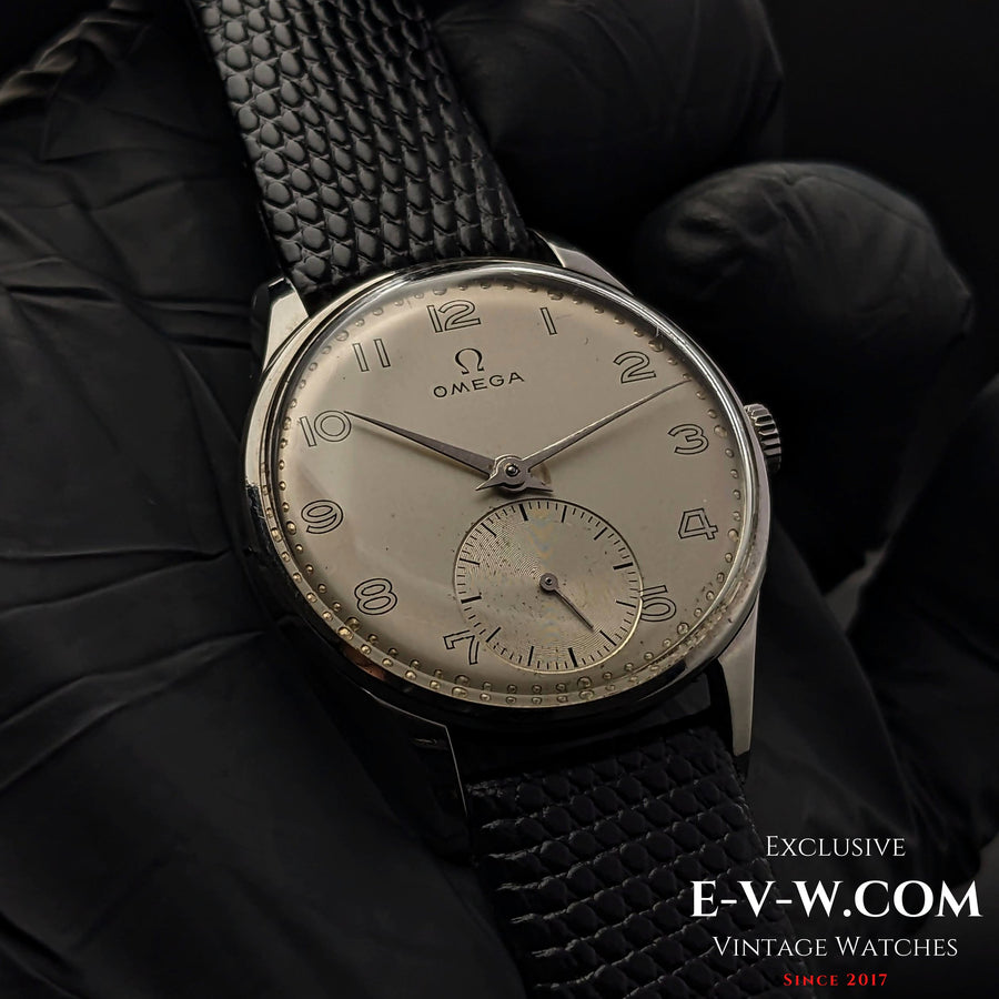 أوميغا عمرها 69 عامًا / مرجع 2800-1P / عيار 265 (30T2) / فينتاج 1954