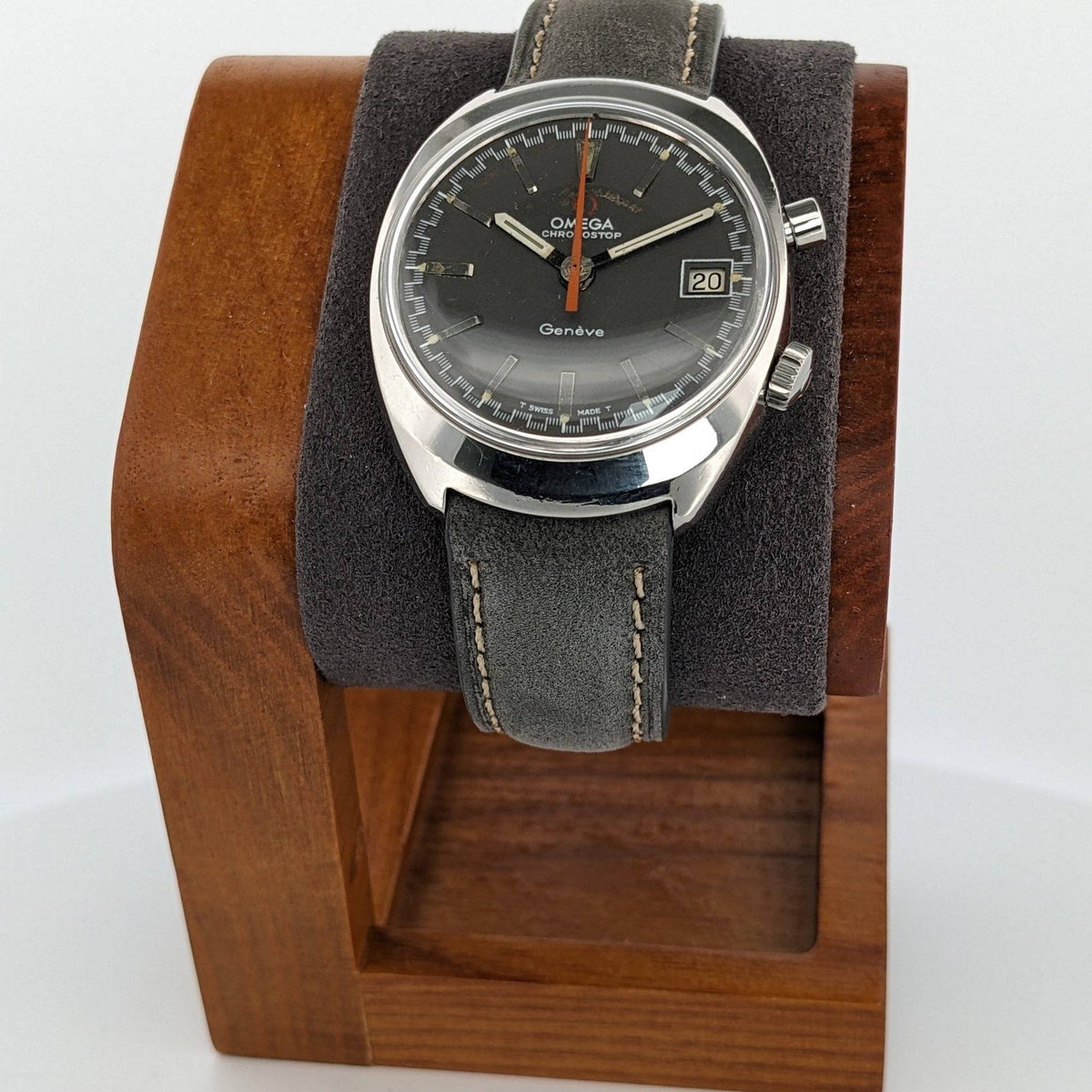 オメガ クロノストップ ジュネーブ / Ref. 145.009 - Cal. 865 / 1960年代ヴィンテージ時計 / オーバーホール済み