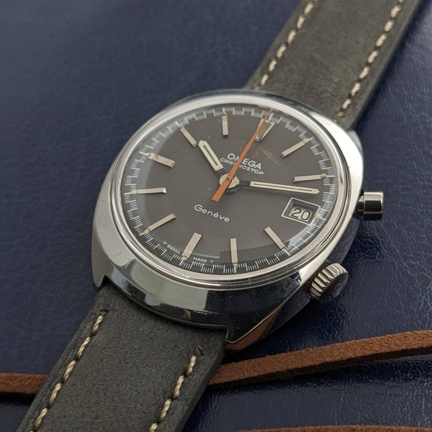 Omega Chronostop Genève / Ref. 145.009 - cal. 865 / Vintage 1960s Timepiece / Serviced