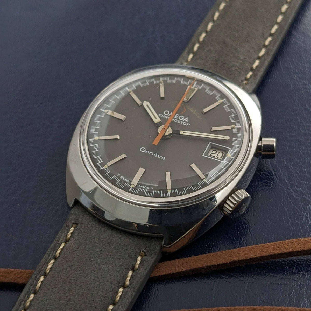 オメガ クロノストップ ジュネーブ / Ref. 145.009 - Cal. 865 / 1960年代ヴィンテージ時計 / オーバーホール済み