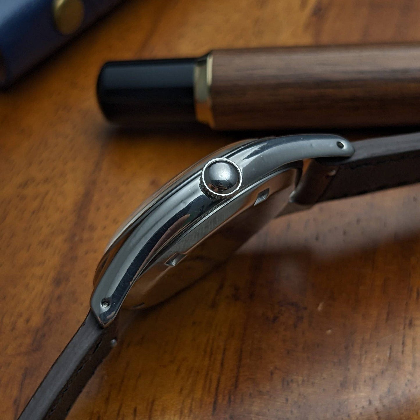 78 years old Omega Fab. Suisse Dial 2537-3 Vintage Watch 1948 / Serviced