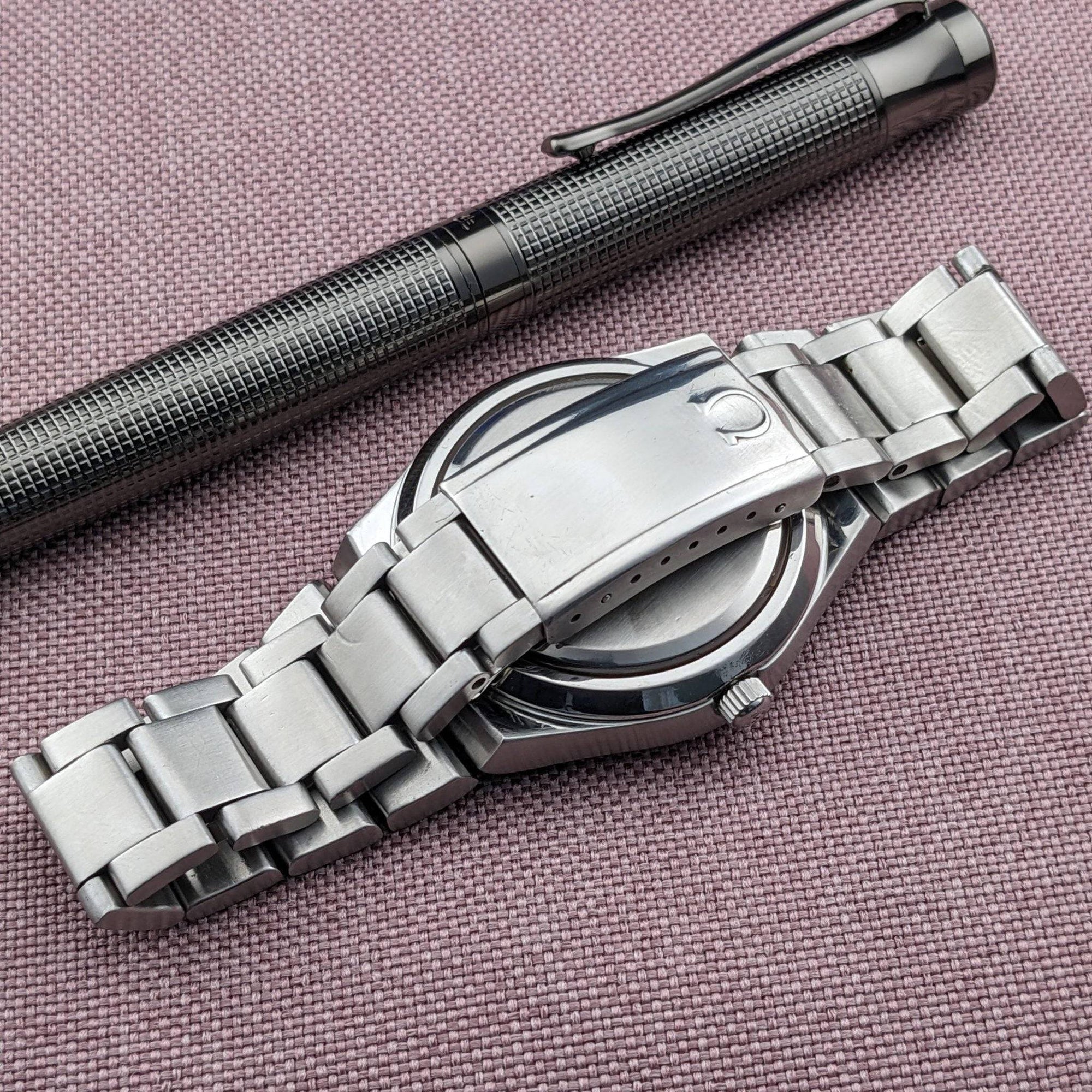 Orologio Vintage Omega Seamaster Cosmic 2000 Automatico di 54 Anni / Ref 166136 / Calibro 1022 / Revisionato