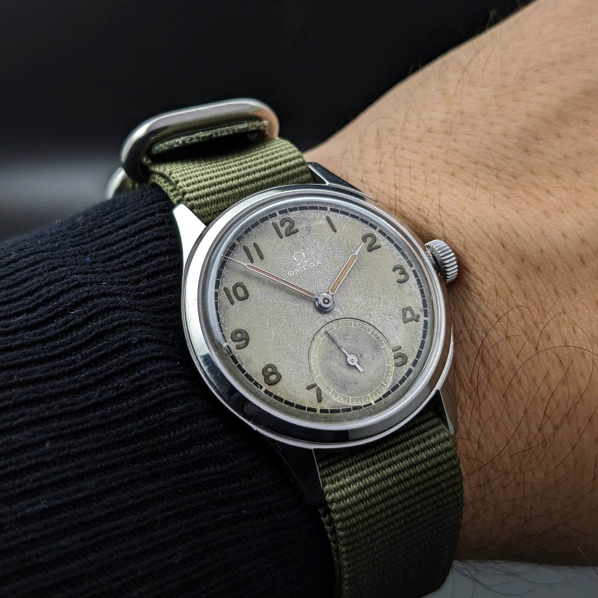 Rare Omega Vintage 1940s WWII / Ref 2622-1 / cal. 265 (30T2 family)