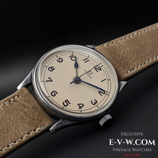 复古手表欧米茄“非磁性”罕见二战类型手表作为英国皇家空军/复古 1935 / cal。 26.5 T3 电脑