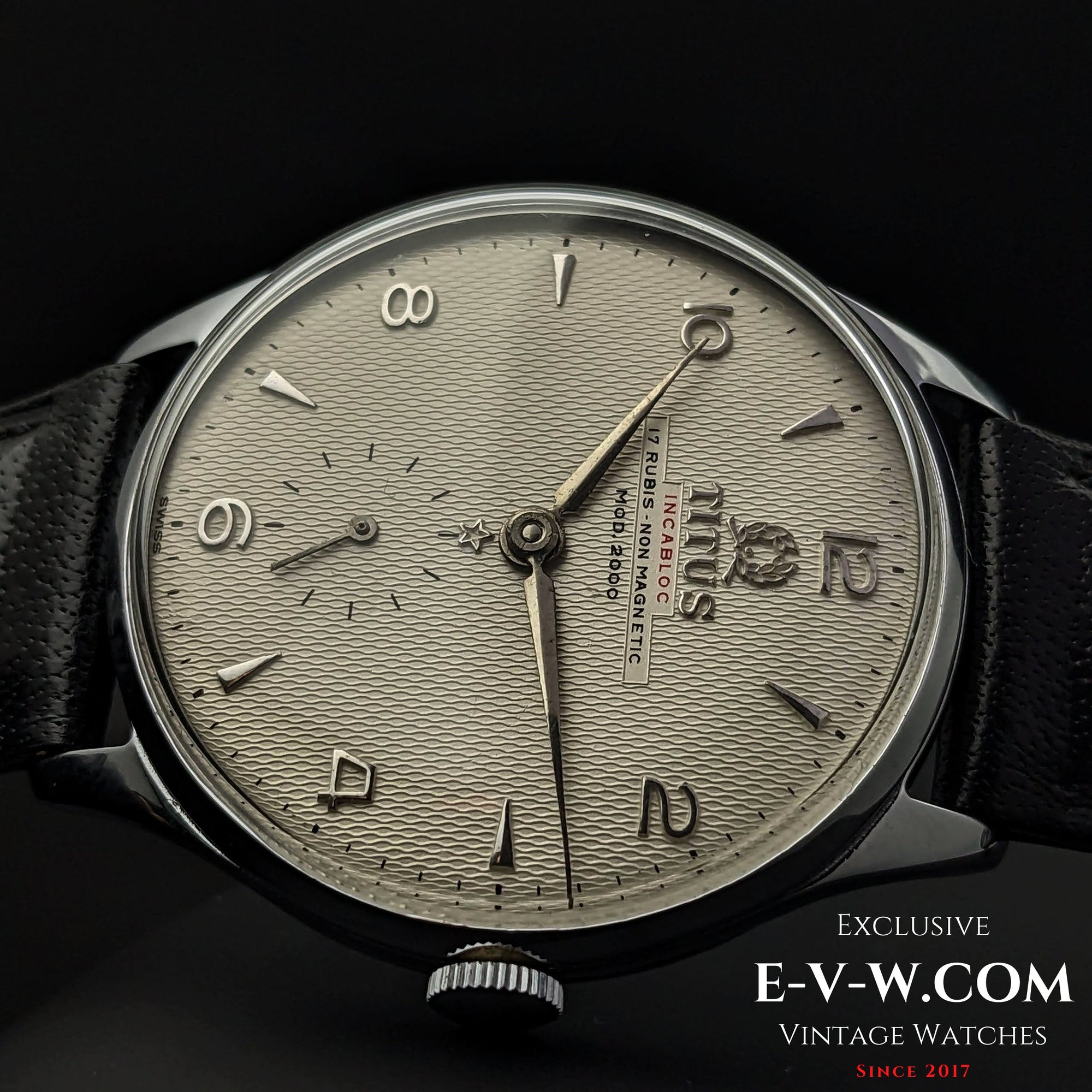 Titus Dresswatch Mod 2000 Non-Magnetic / Honey comb dial /Cal1120 /Vintage1950s