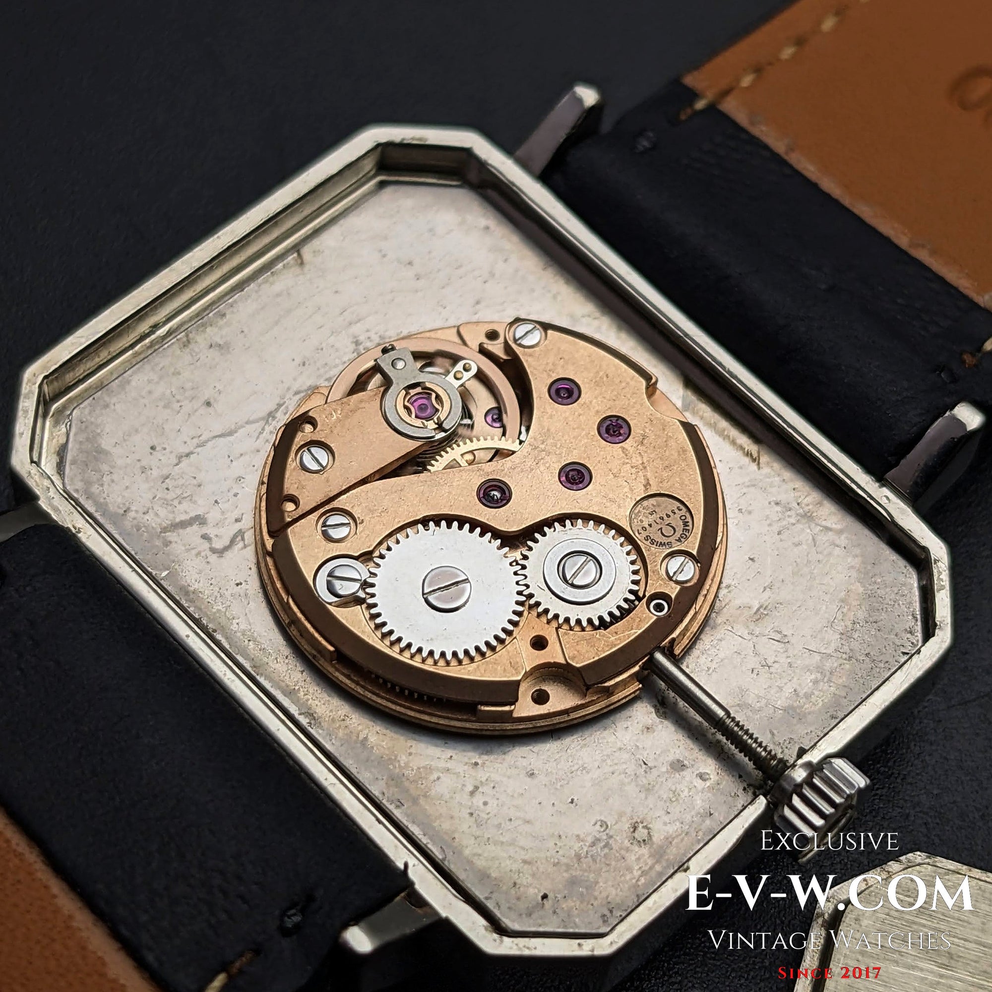 Omega DeVille, einzigartiges facettiertes Glas / Kal. 625 / Vintage 1972