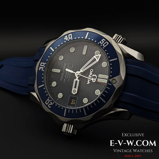 Omega Seamaster Diver 300 M PROFESSIONAL CO‑AXIAL CHRONOMETER 300 M / Rare "NOT FOR SALE" case inscription / Ref 2222.80.00