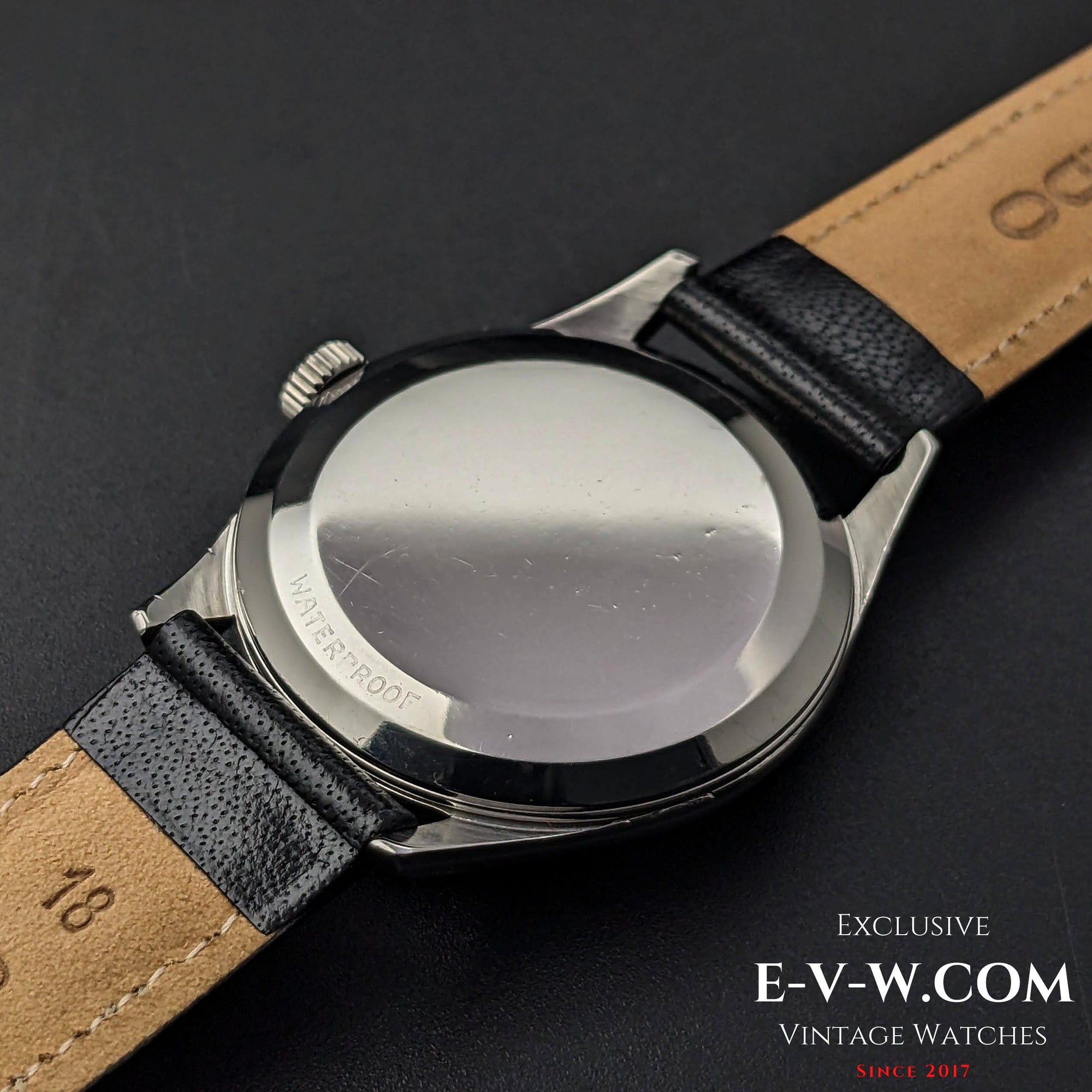 Vintage Omega, gebürstetes rosafarbenes Zifferblatt in Lachsrosa / Kal. 283 (30T2) / Baujahr 1952