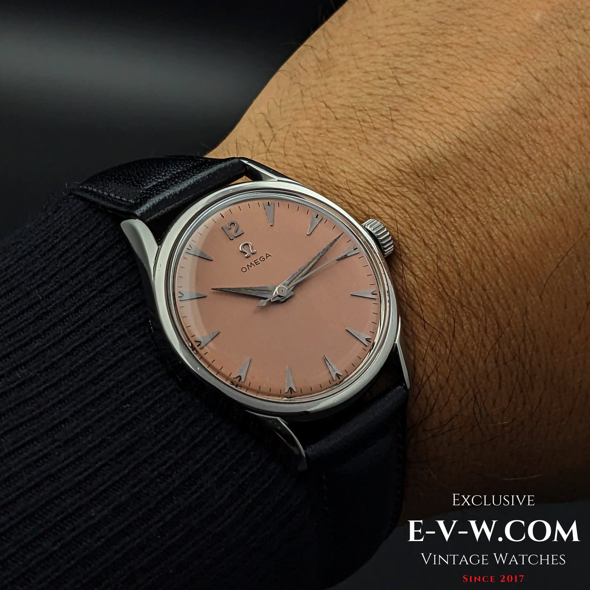 Vintage Omega, gebürstetes rosafarbenes Zifferblatt in Lachsrosa / Kal. 283 (30T2) / Baujahr 1952