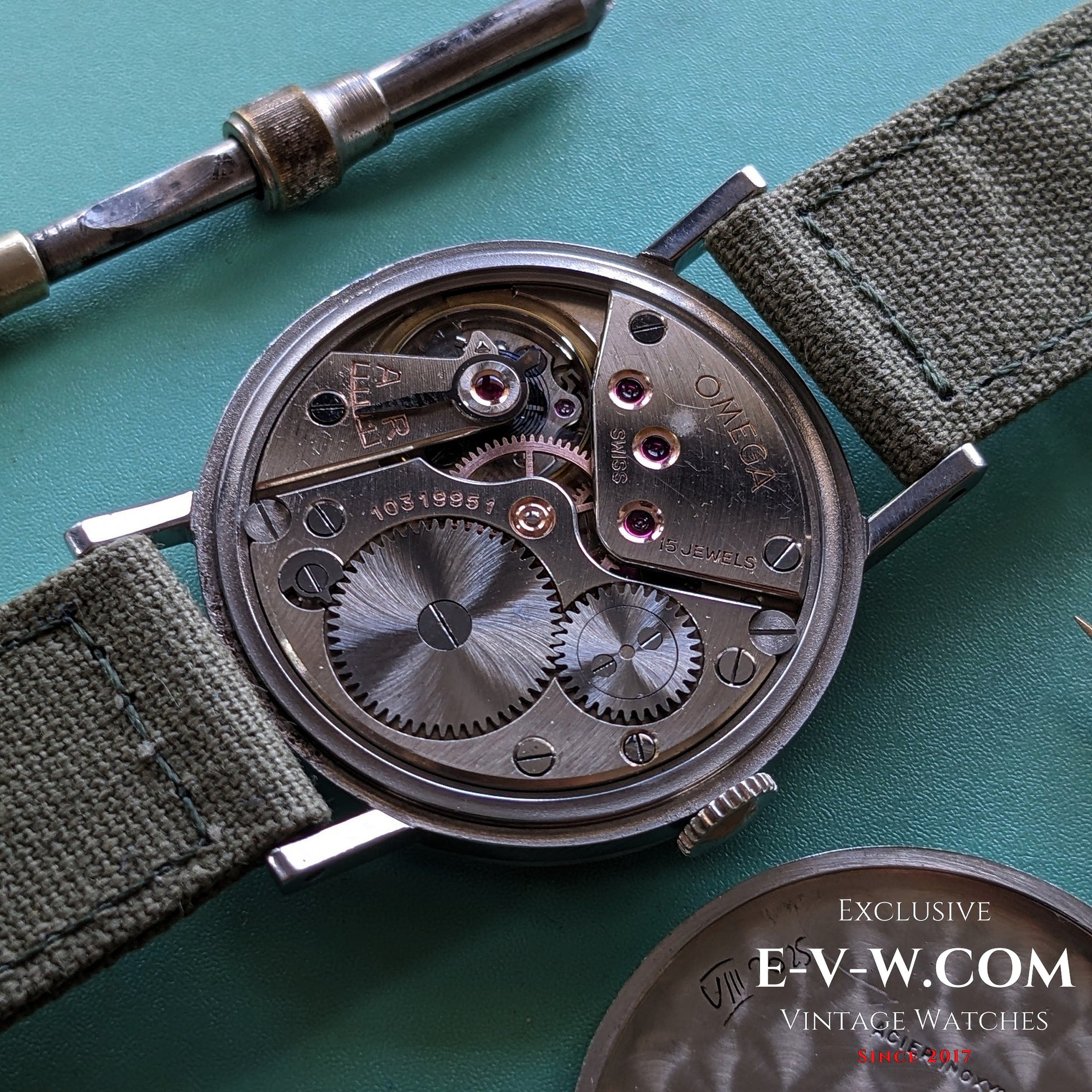 81 Jahre alte Omega aus dem Zweiten Weltkrieg | Ref. 2383/2 | Kal. 30T2 | Baujahr 1944 | Komplettservice