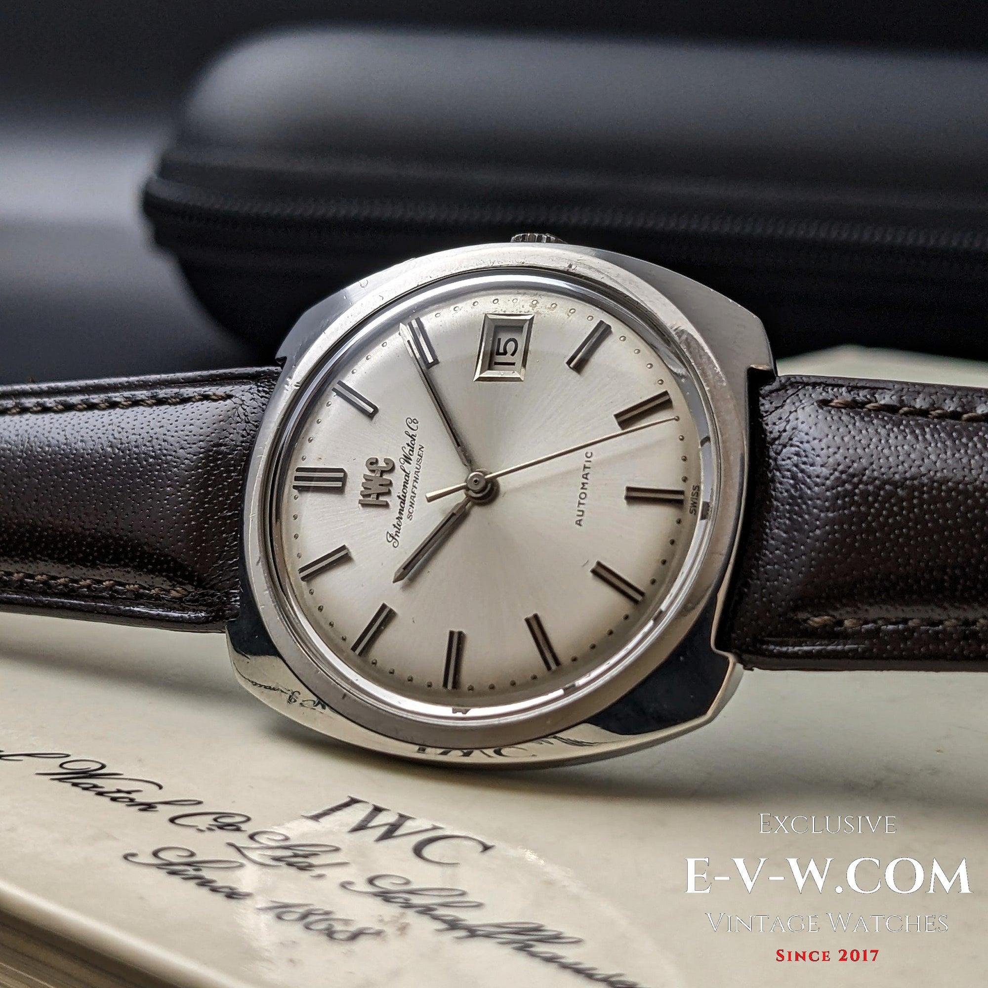 57 anni — IWC Schaffhausen — Rif. R814A — Cal. 8541 — Annata 1968 — Revisionato