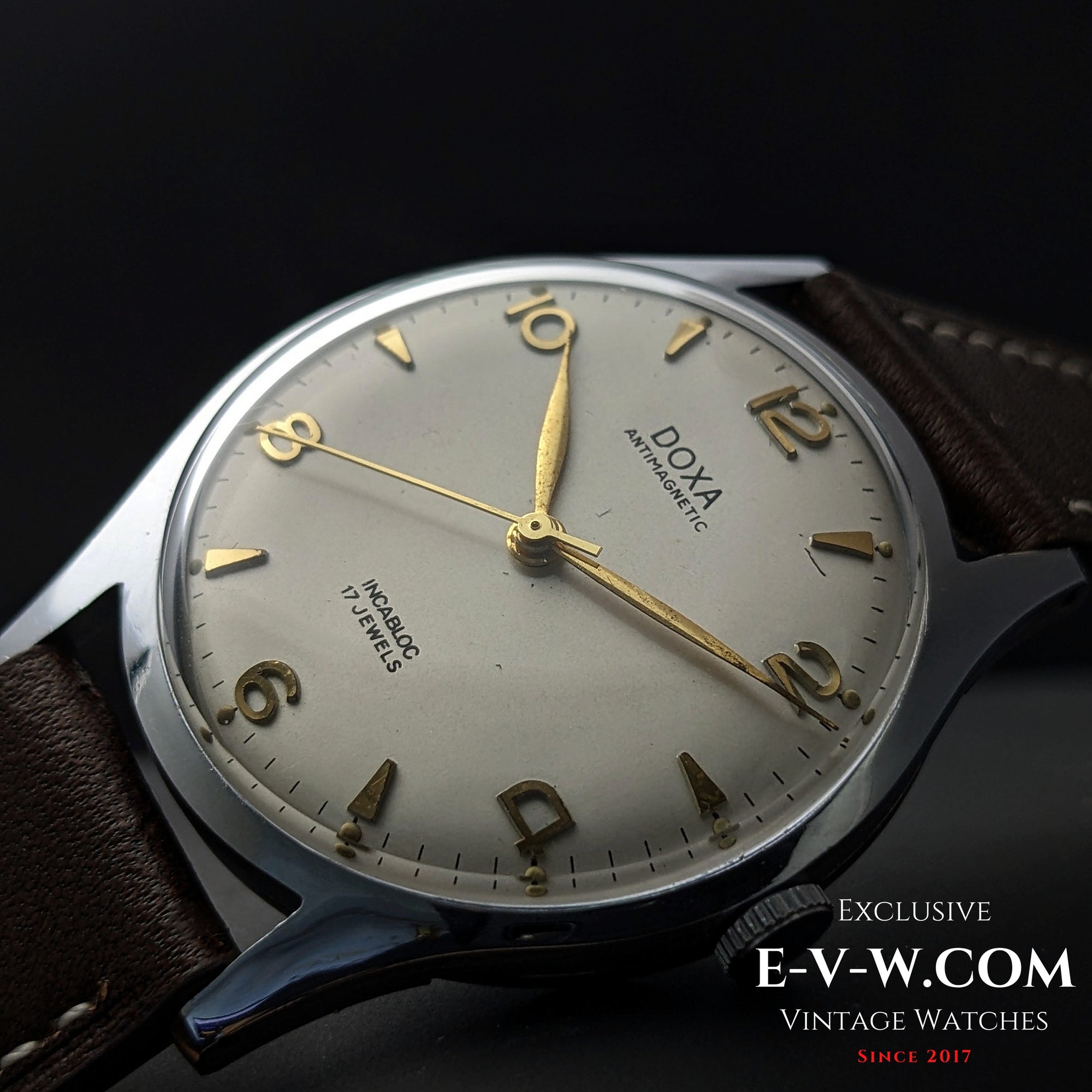Jaren 1950 — DOXA — Antimagnetisch — Kaliber .380 FFR — Vintage jaren 1950 — Onderhouden