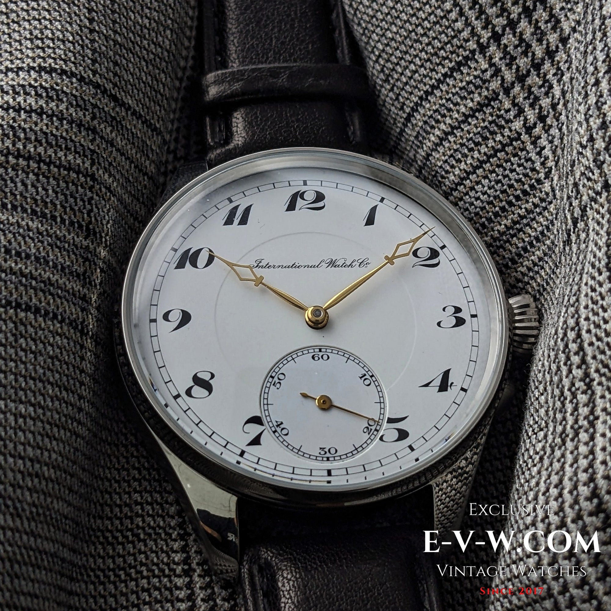 Mouvement de montre de poche IWC Shaffhausen calibre 66, datant de 1917 et vieux de 108 ans. Révisé.