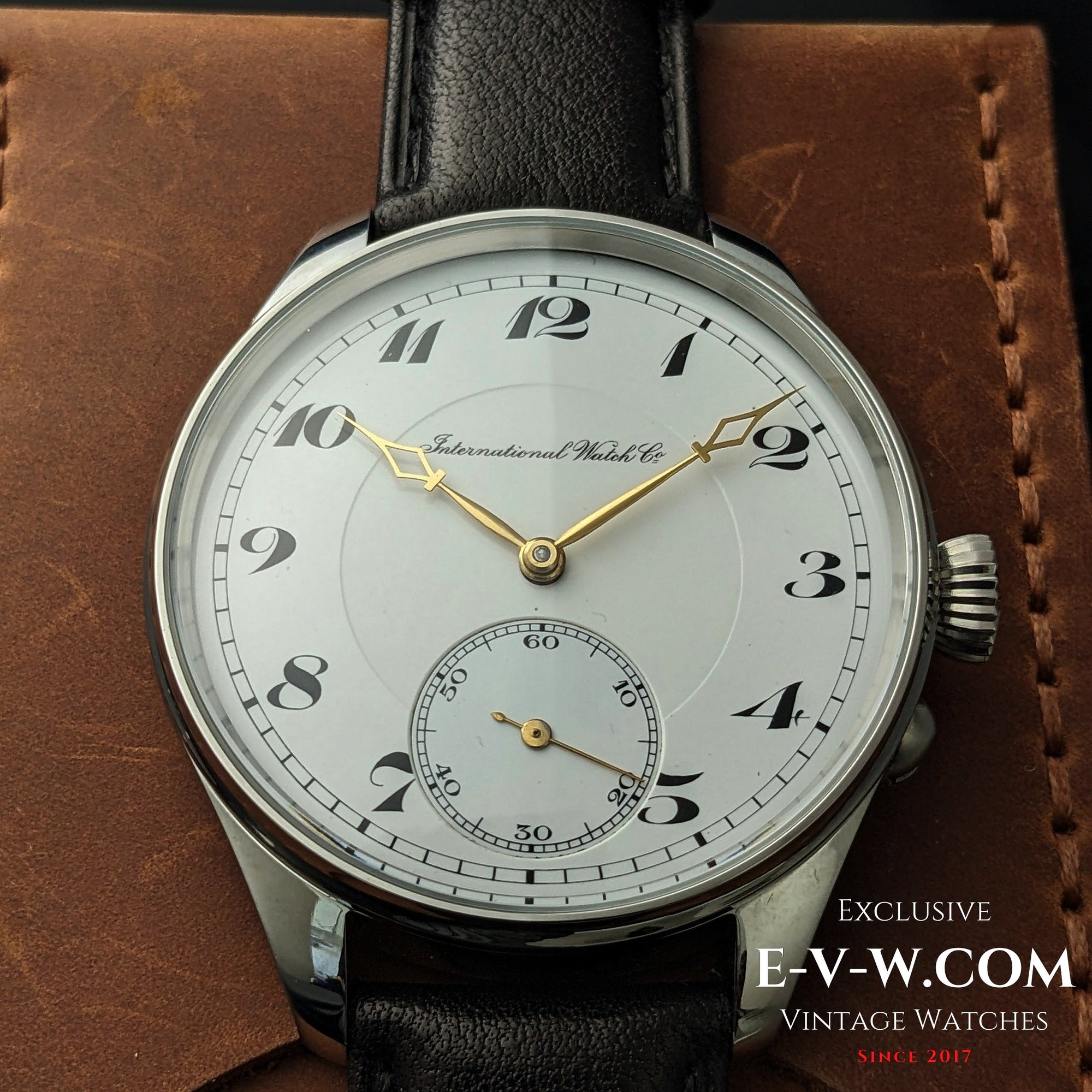 Mouvement de montre de poche IWC Shaffhausen calibre 66, datant de 1917 et vieux de 108 ans. Révisé.