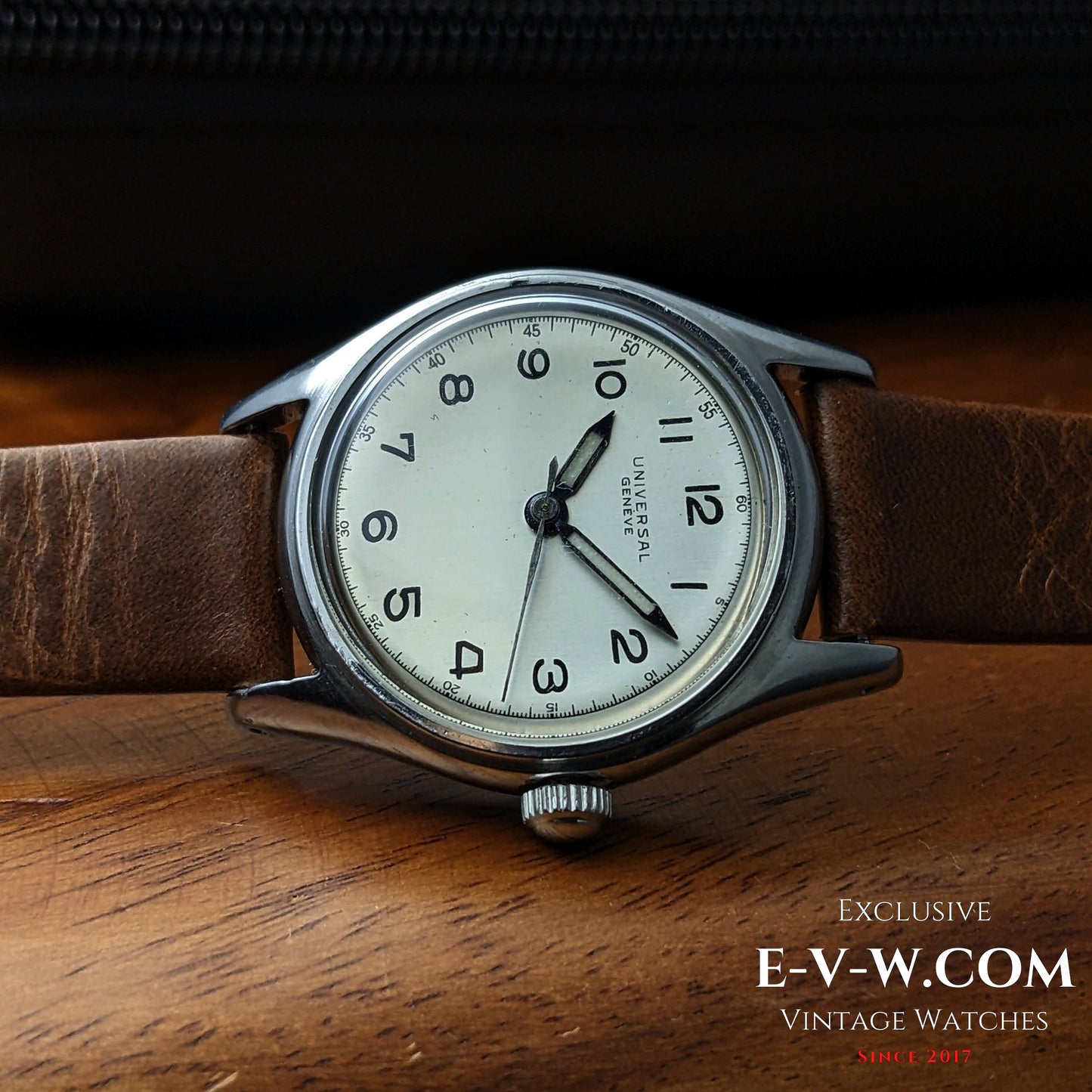 Wartime-style 1940s Universal Genève | Ref. 20508 | Cal. 267 | Vintage 1940s |  Serviced