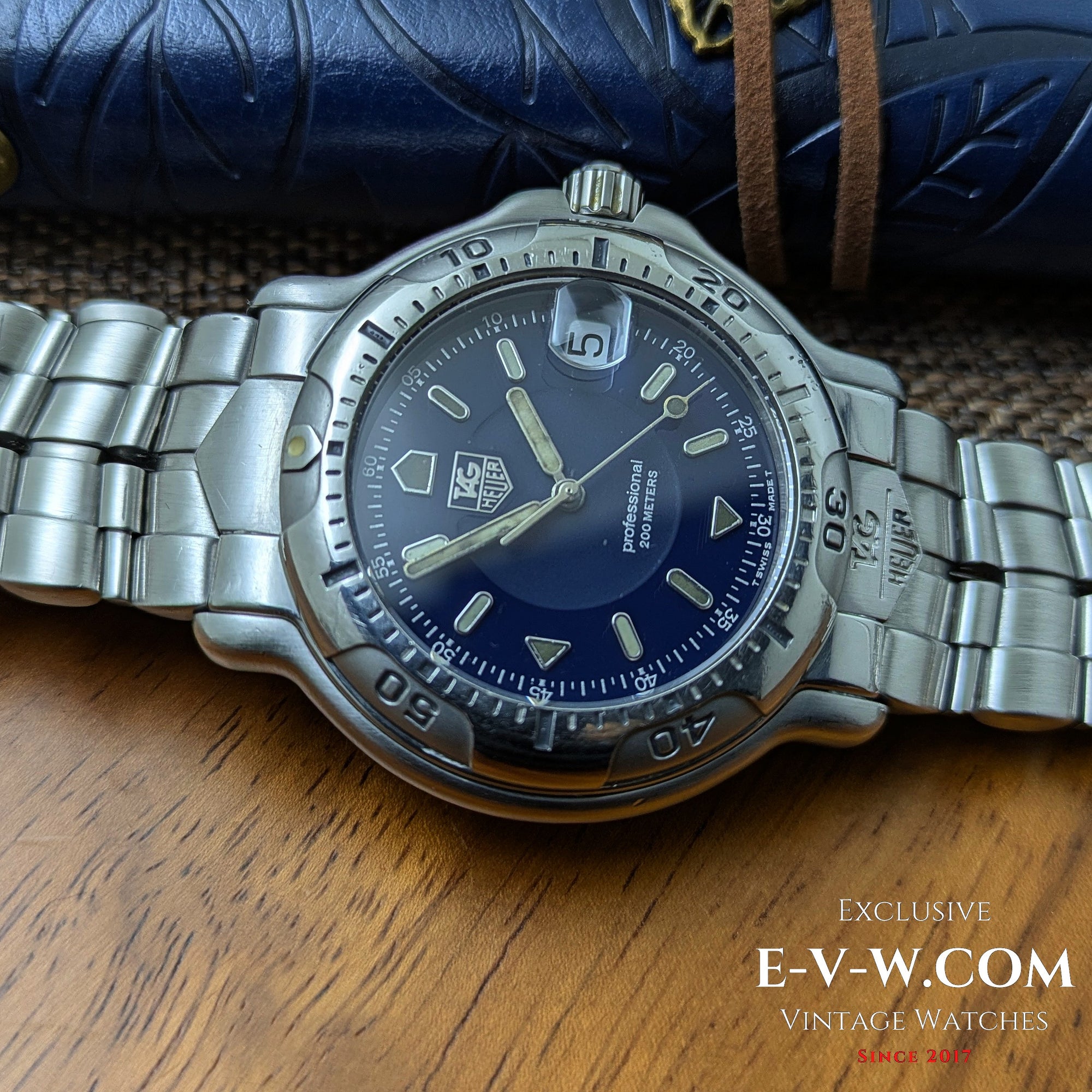 Montre TAG Heuer Professional 200 mètres / série 6000 des années 1990 | Réf. WH1115-K1 