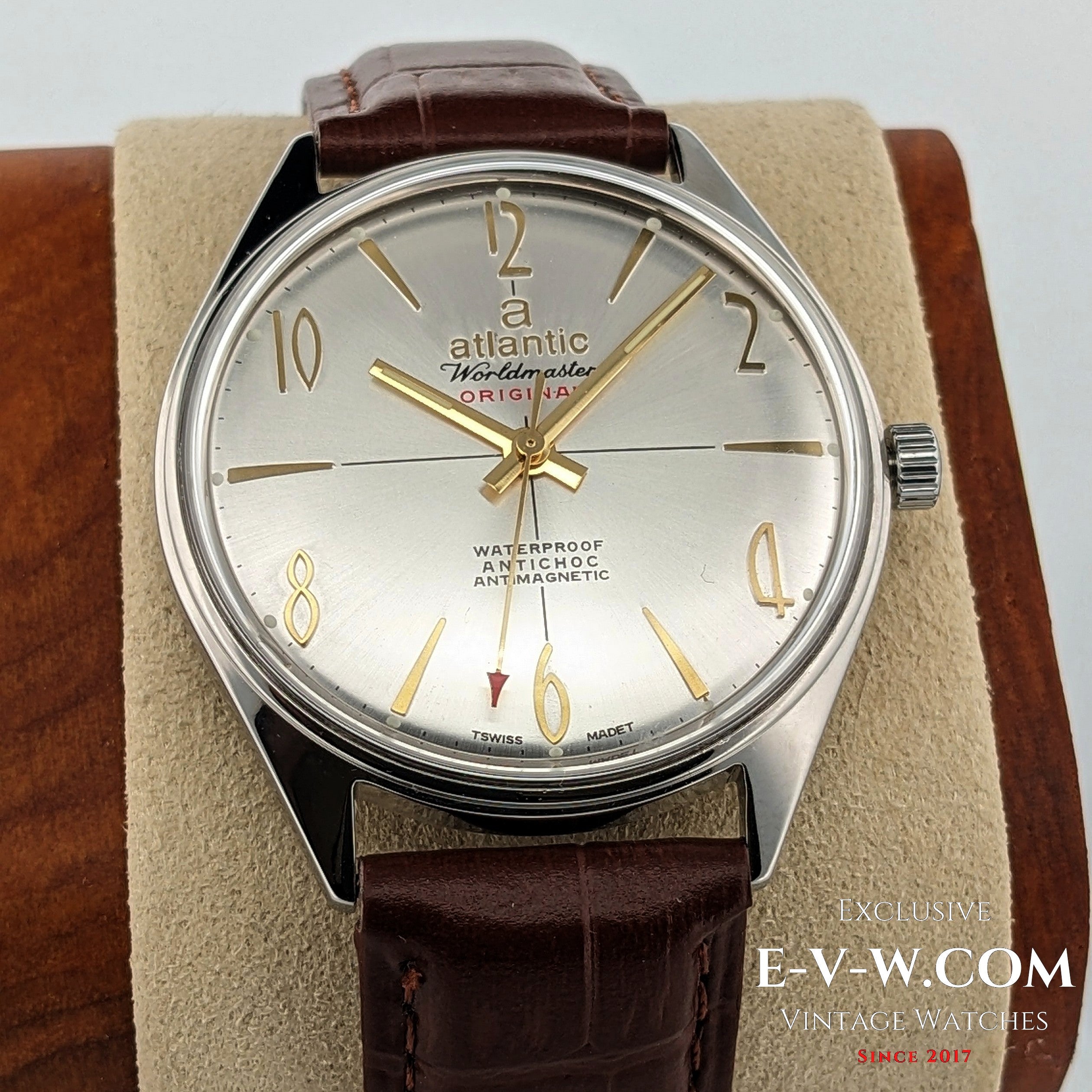 Vintage Atlantic Worldmaster watch - 696N Caliber | 1970s Original
