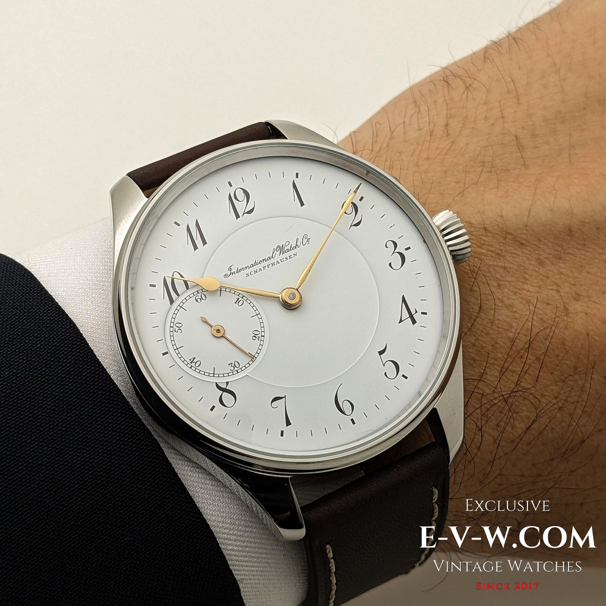 ساعة زواج IWC شافهاوزن | هندسة عتيقة من عشرينات القرن الماضي | مُخدّمة