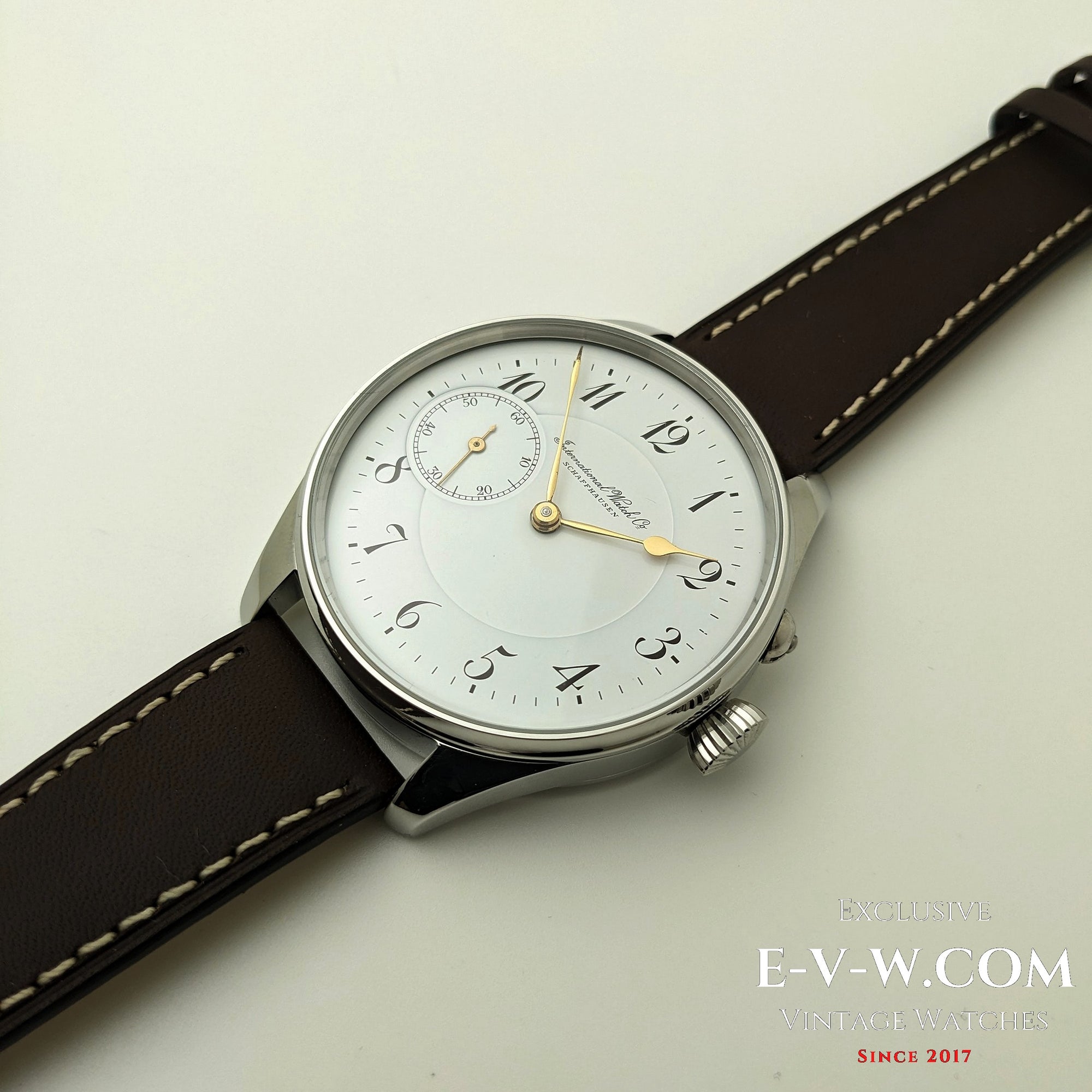 ساعة زواج IWC شافهاوزن | هندسة عتيقة من عشرينات القرن الماضي | مُخدّمة