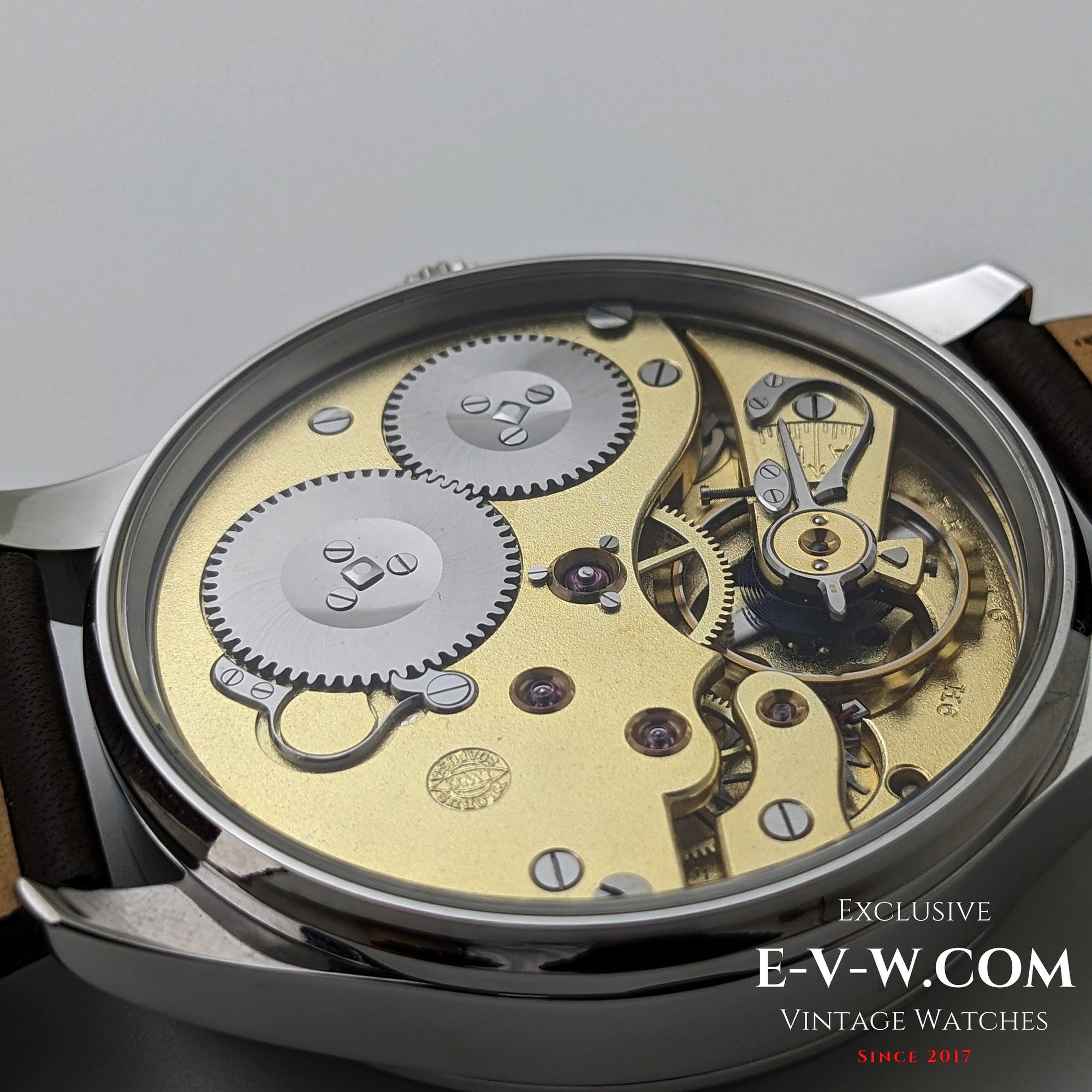 ساعة زواج IWC شافهاوزن | هندسة عتيقة من عشرينات القرن الماضي | مُخدّمة