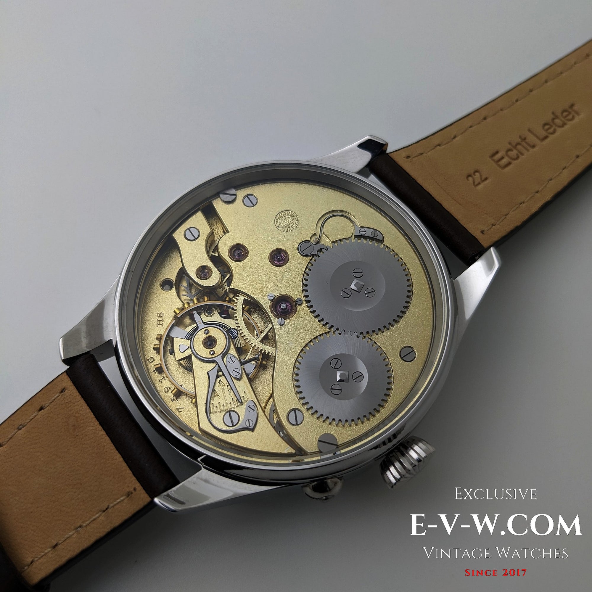 ساعة زواج IWC شافهاوزن | هندسة عتيقة من عشرينات القرن الماضي | مُخدّمة