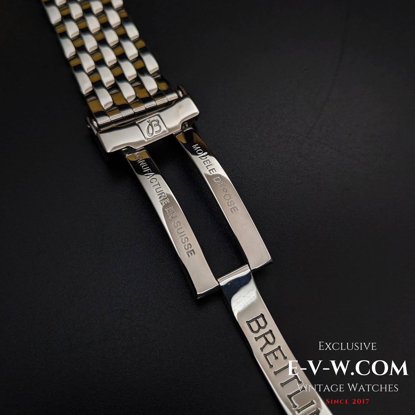 Breitling Old Navitimer A13322 / Full Set / Box & Papers