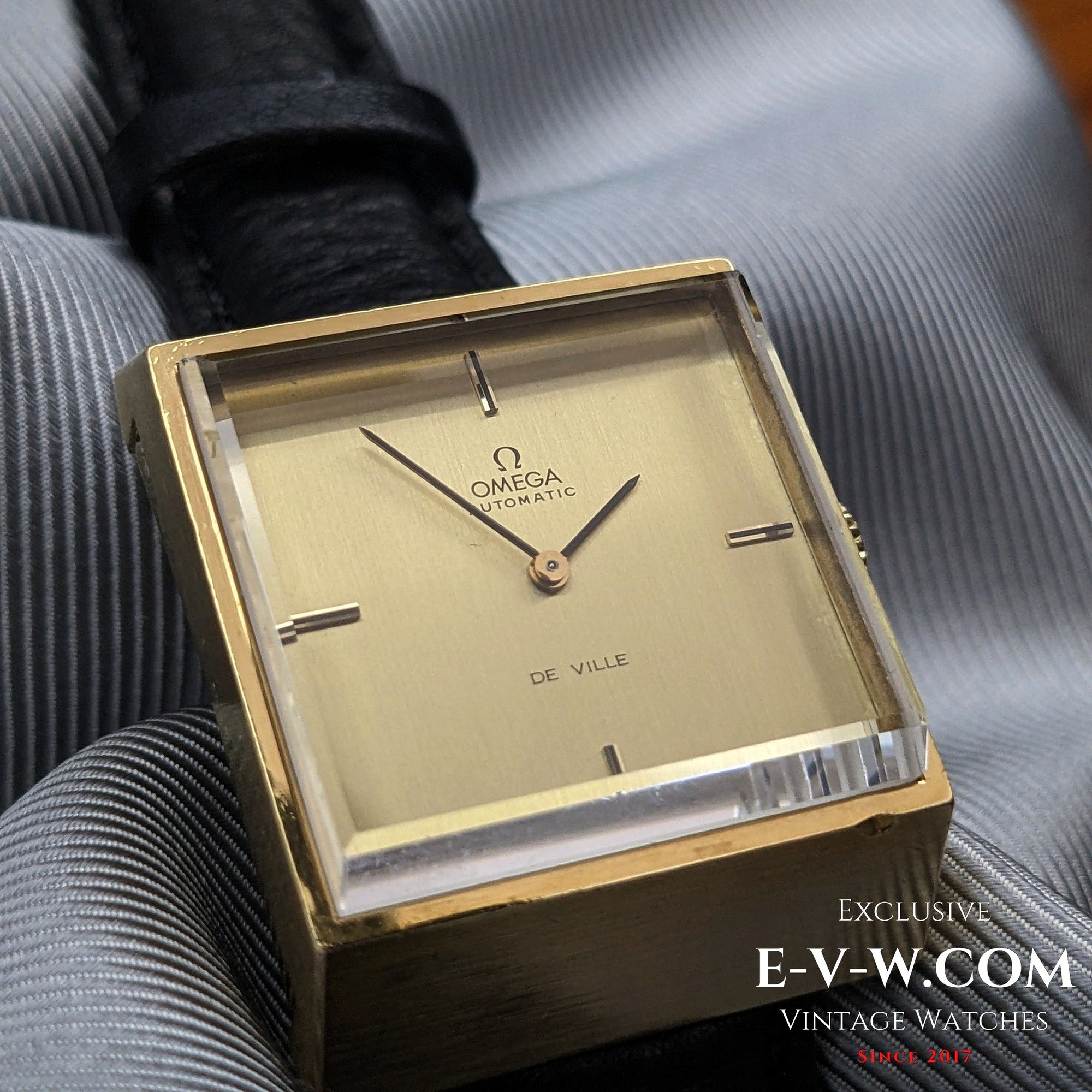 Raro orologio automatico Omega DeVille Super-Emeraude del 1975 / placcato in oro / revisionato 