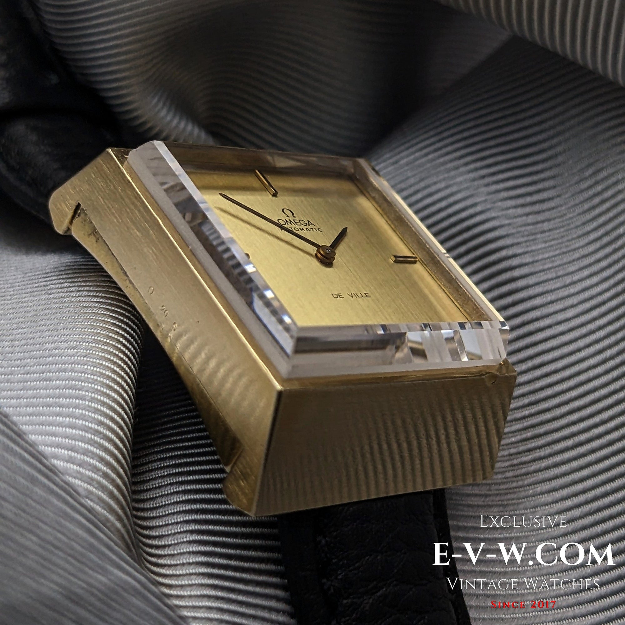Raro orologio automatico Omega DeVille Super-Emeraude del 1975 / placcato in oro / revisionato 