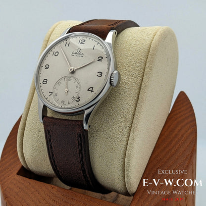 82 Years old / Wartime Era | Omega Vintage Small Seconds | Ref. 2390 | Cal 30T2 | Vintage 1944 | Serviced