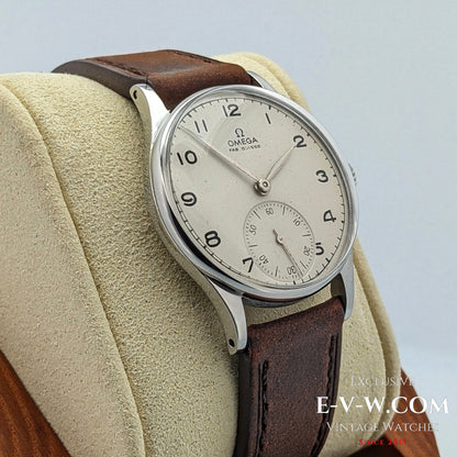 82 Years old / Wartime Era | Omega Vintage Small Seconds | Ref. 2390 | Cal 30T2 | Vintage 1944 | Serviced