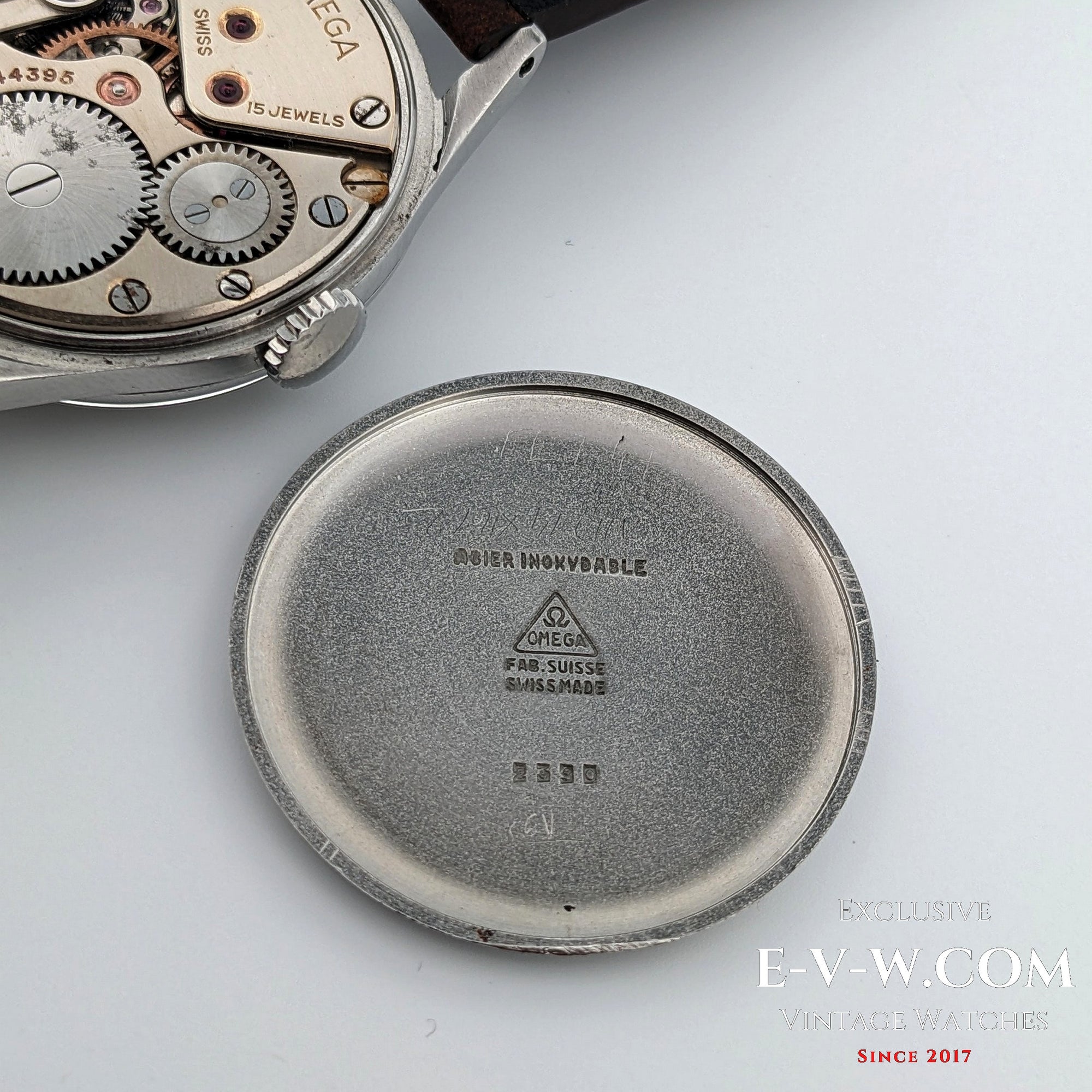 82 Jahre alt / Zweiter Weltkrieg | Omega Vintage Small Seconds | Ref. 2390 | Kaliber 30T2 | Baujahr 1944 | Überholt