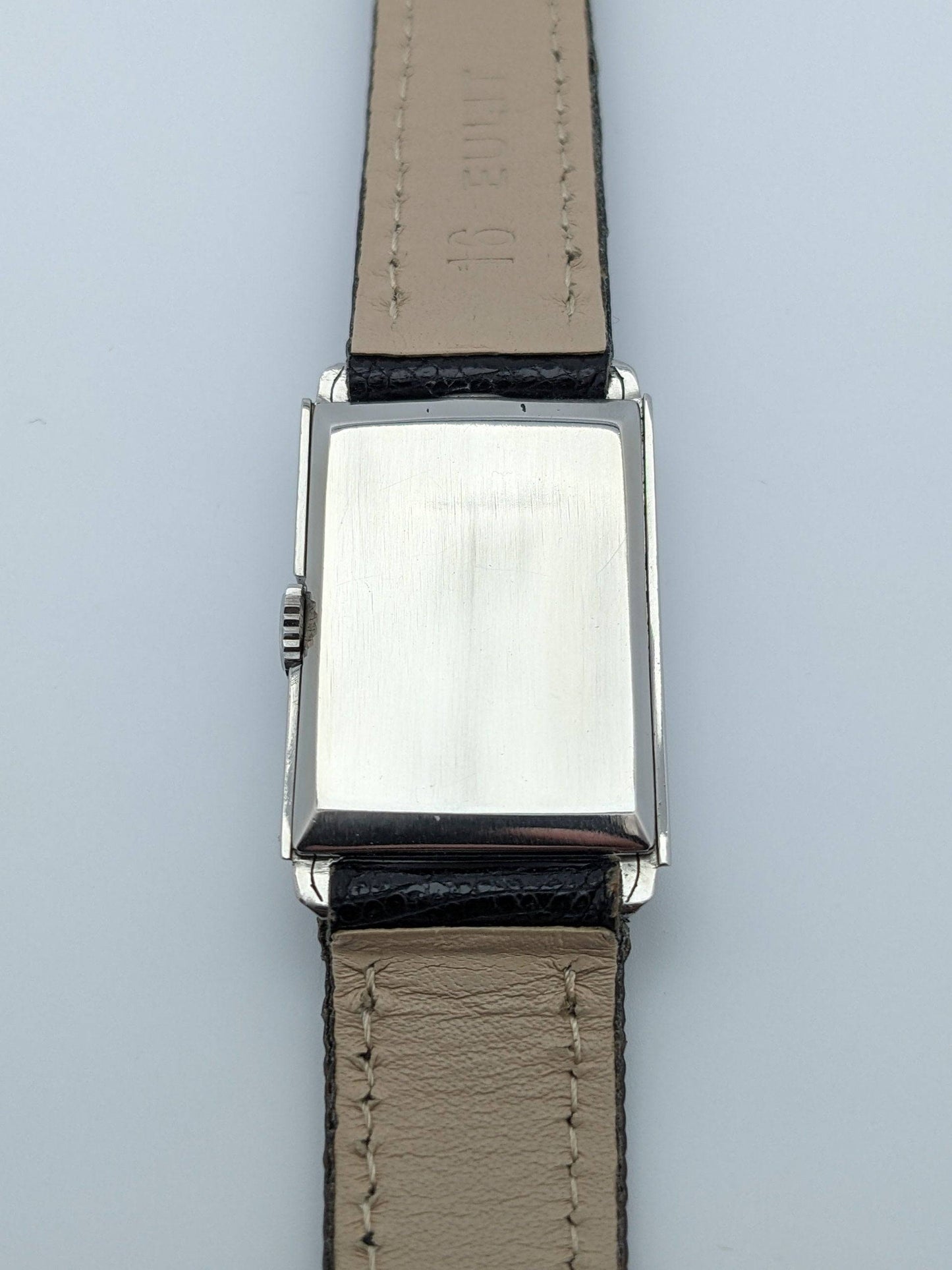 Make an Offer to buy this piece before the official release / Omega Tank Vintage 1939